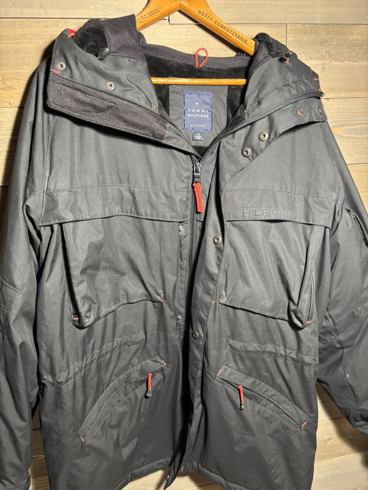 Tommy Hilfiger Tommy Hilfiger Ski Team Jacket — VTG Outdoor Tech-wear S Size US L / EU 52-54 / 3 - 13 Thumbnail
