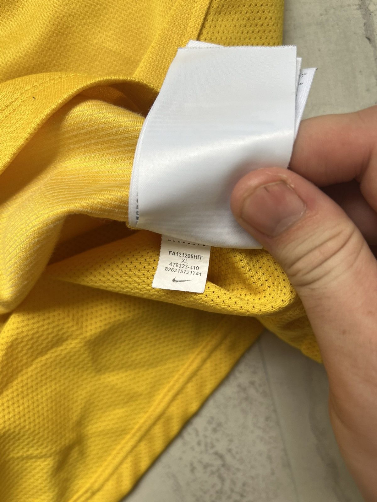 Nike Vintage Nike Brazil 🇧🇷 National Soccer Futbol Jersey Kit Size US L / EU 52-54 / 3 - 3 Thumbnail