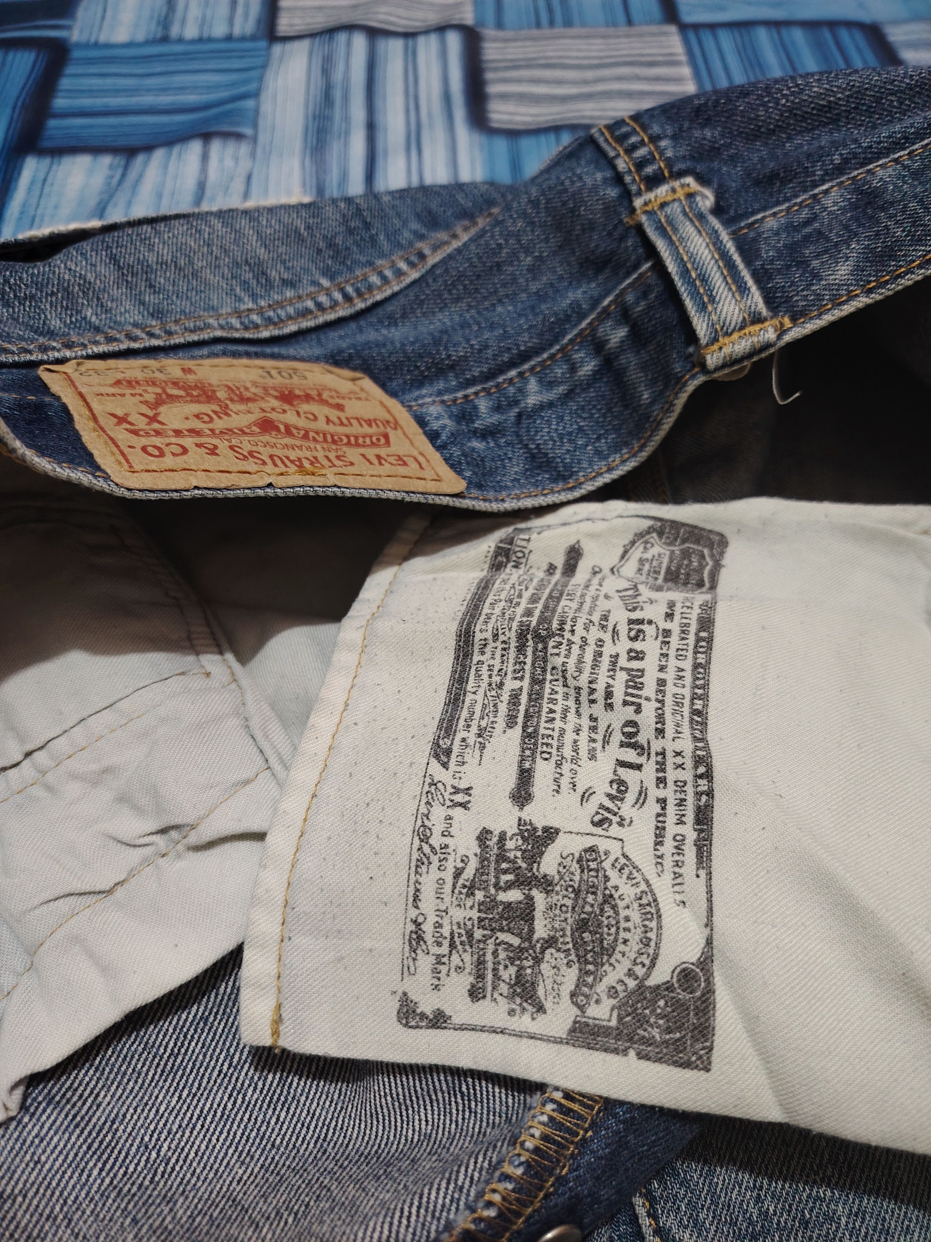 Levi's ⚡️Ripped⚡️Vintage Levi’s 501 Blue Washed Distressed Jeans Size US 32 / EU 48 - 9 Thumbnail