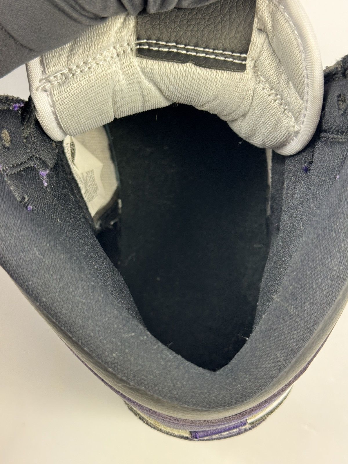 Nike JORDAN 1 RETRO HIGH TOP SNEAKERS Size US 10 / EU 43 - 8 Thumbnail