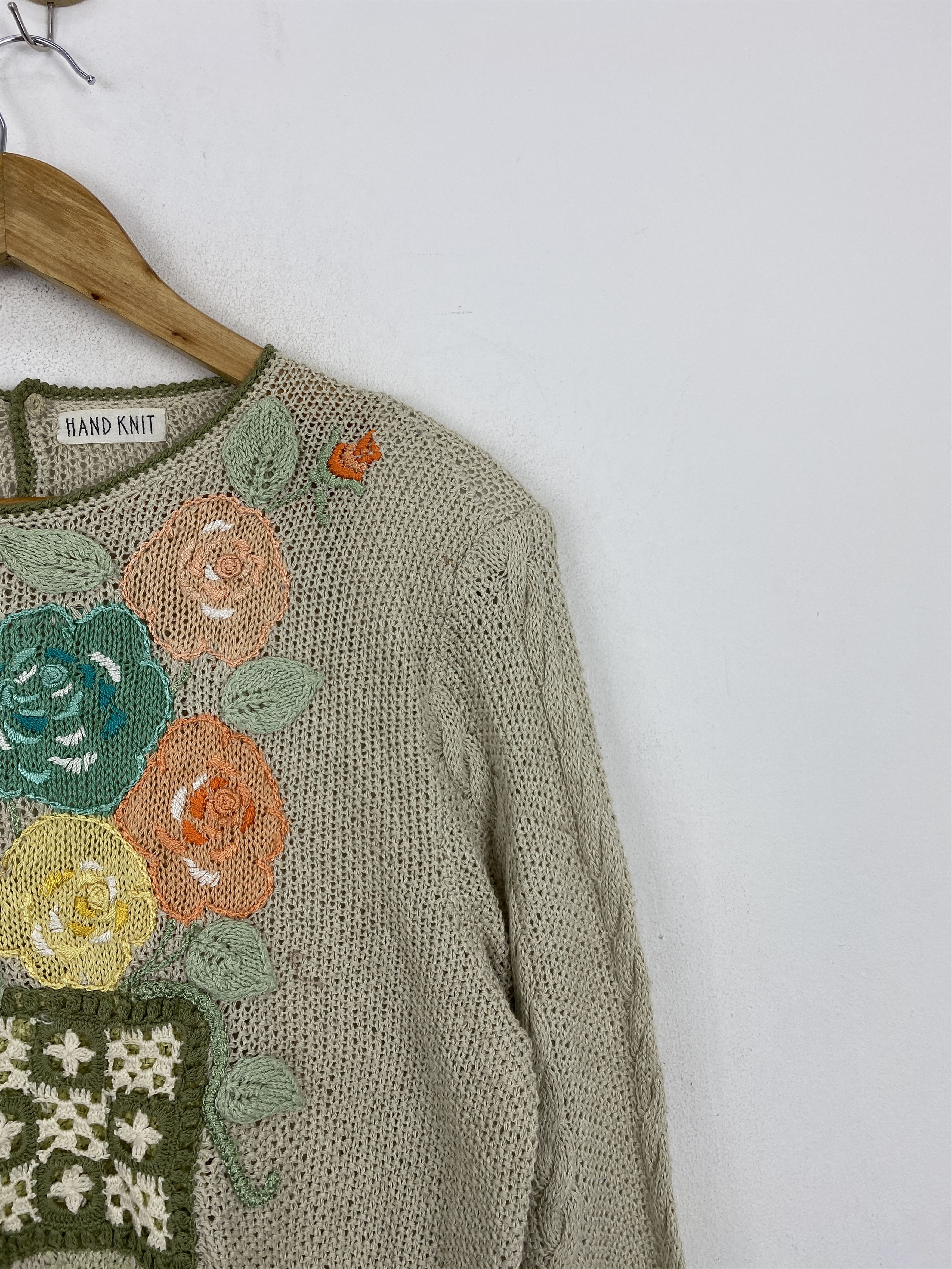 Handmade Vintage Japanese Brand Hand Made Knitwear J1887 Size US S / EU 44-46 / 1 - 9 Thumbnail