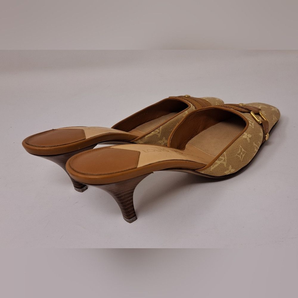 Louis Vuitton Louis Vuitton Women's Squared Toe Monogram Brown Pumps Size US 4.5 / IT 34.5 - 7 Thumbnail
