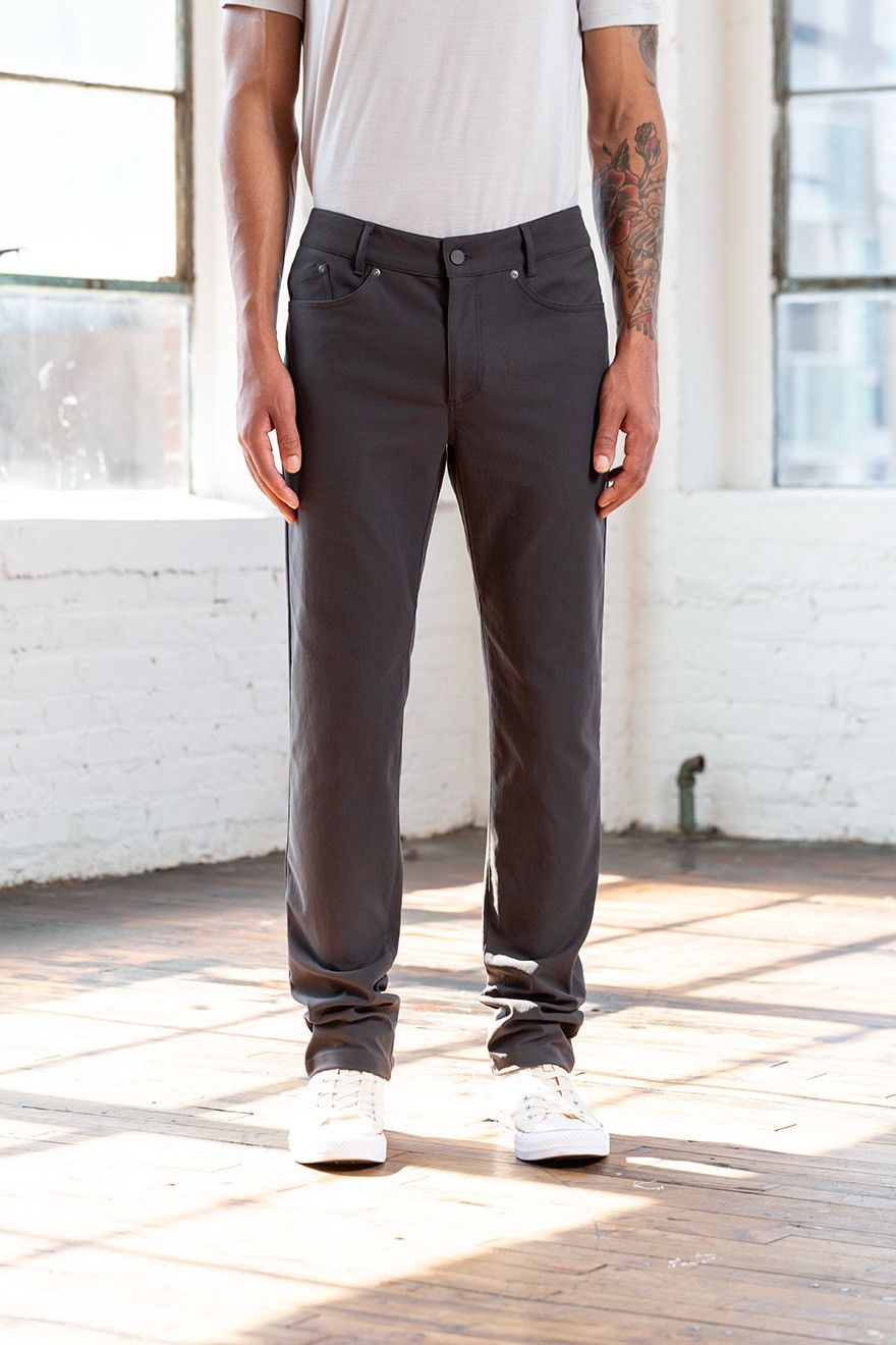 Outlier Outlier NYC Strong Dungarees Dark Indigo Pants Men’s 32 Size US 32 / EU 48 - 10 Thumbnail