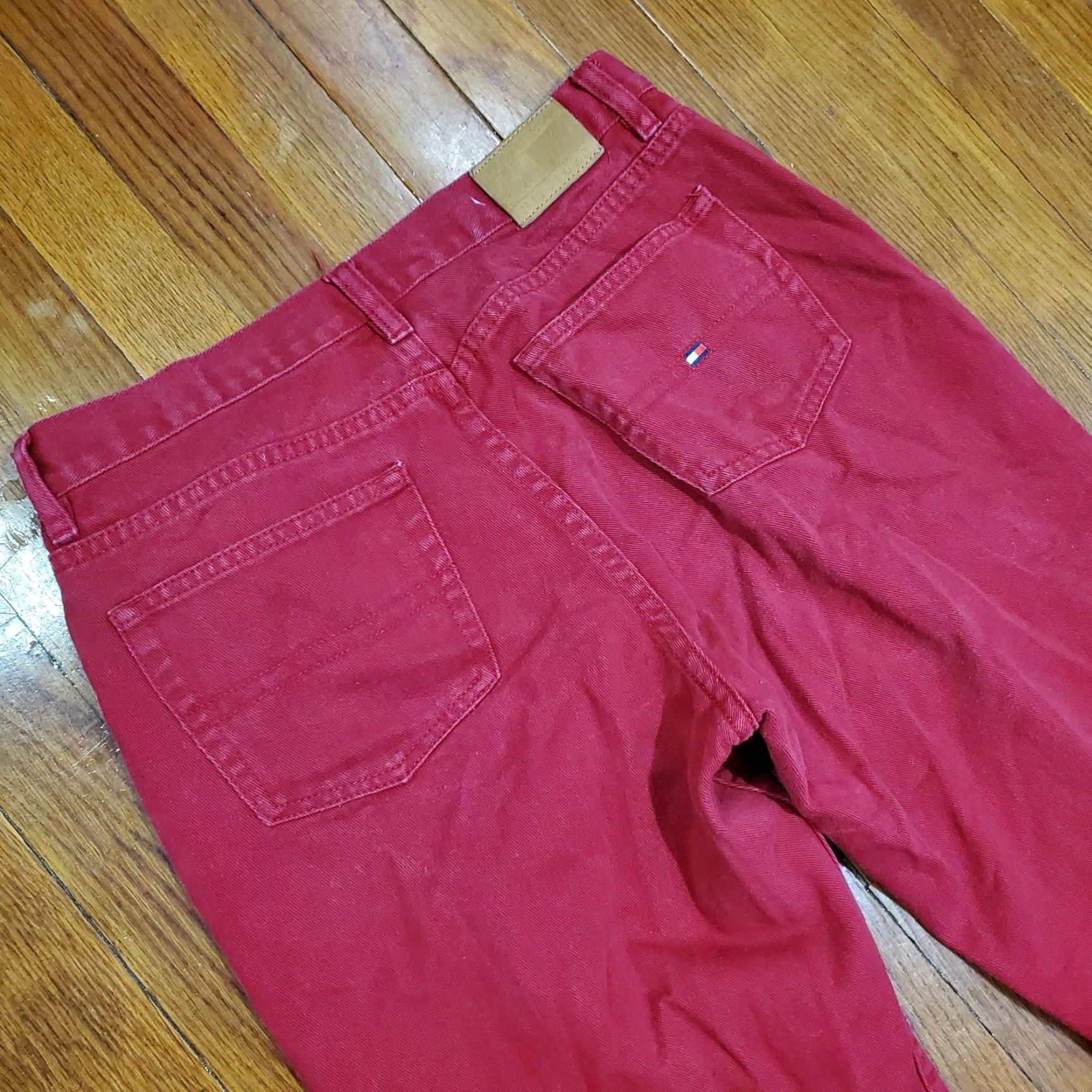 Tommy Hilfiger VINTAGE Tommy Hilfiger Jeans Womens 10 Red Straight Leg 5 Pocket Flag Logo Y2K pants denim Size 32" / US 10 / IT 46 - 3 Thumbnail