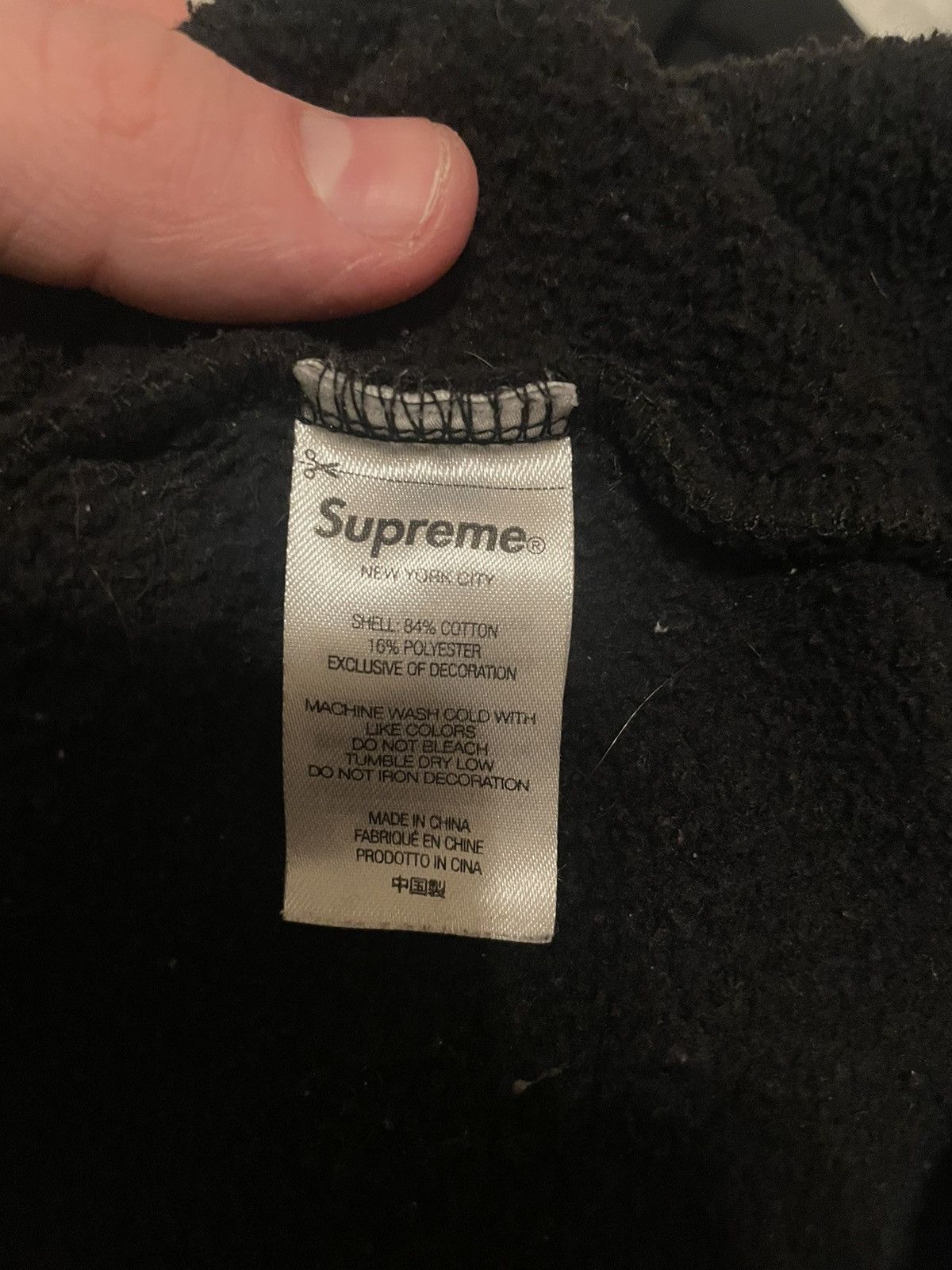 Supreme Supreme hoodie US-NY Size US L / EU 52-54 / 3 - 6 Thumbnail