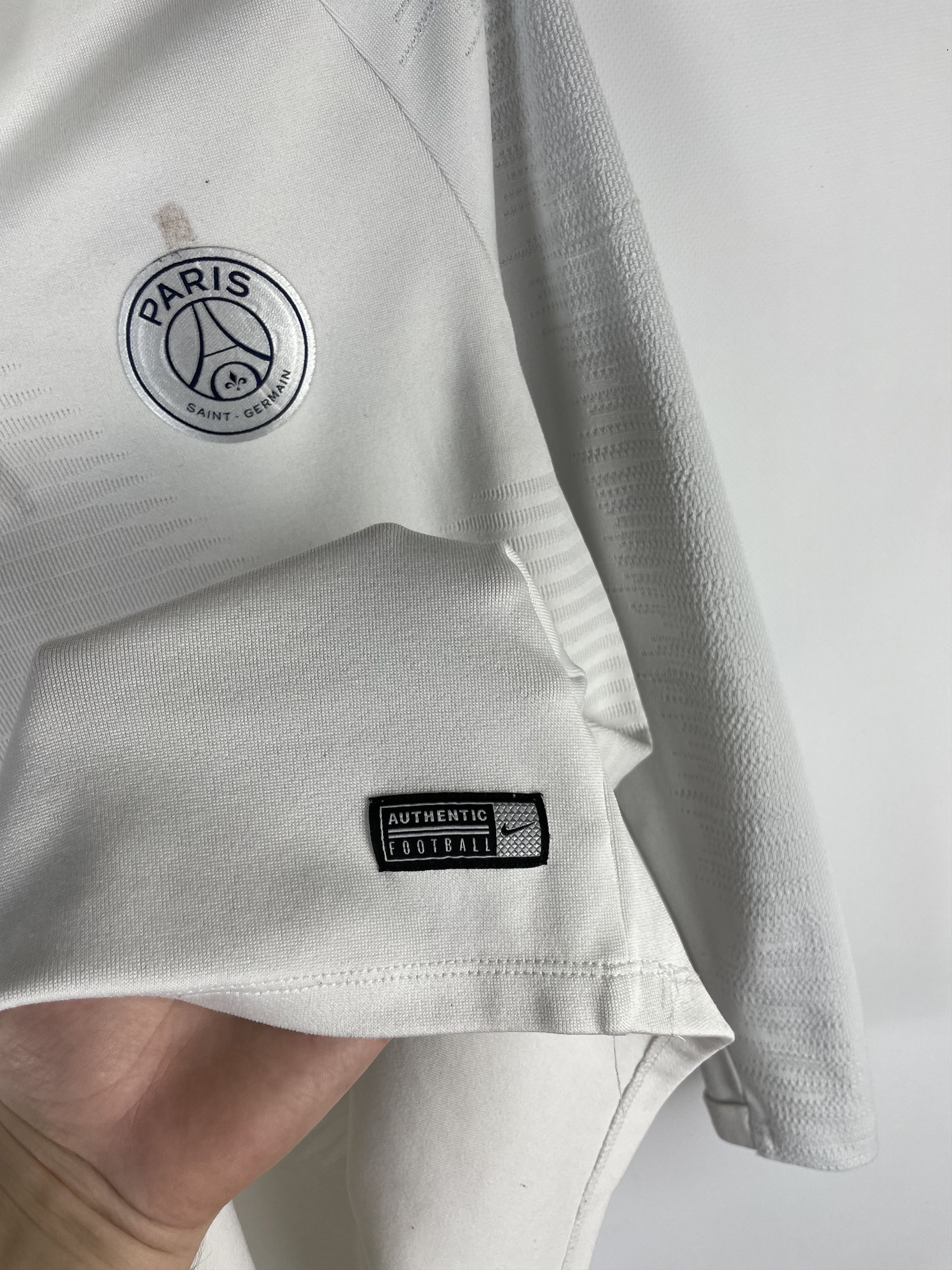 Nike Vintage Nike PSG Soccer Long Sleeve Jersey Size US M / EU 48-50 / 2 - 7 Thumbnail