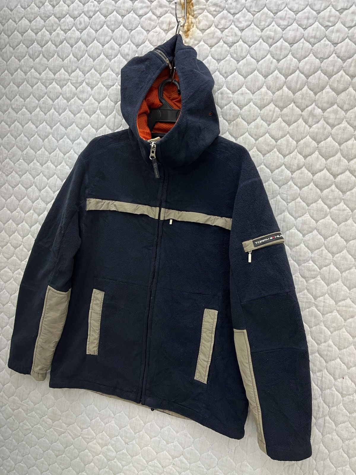 🔥🔥🔥STEALS VINTAGE TOMMY HILFIGER HOODIE FLEECE JACKET