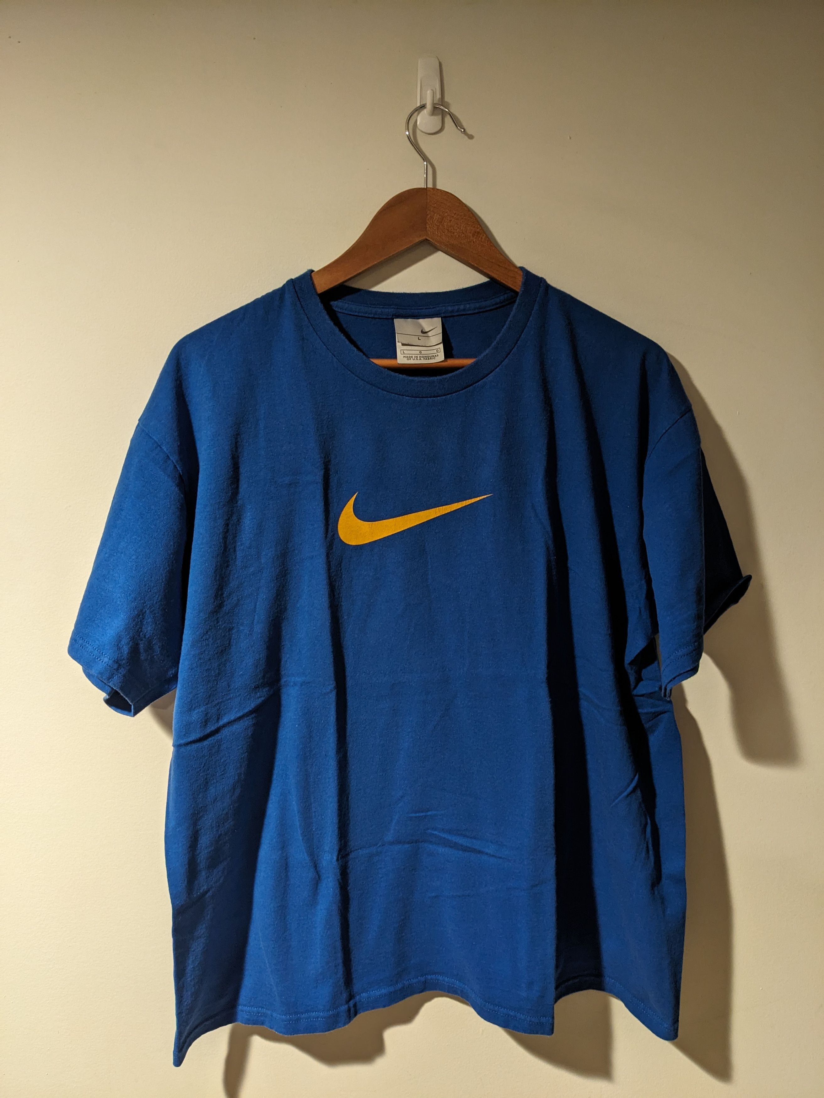Nike × Vintage Vintage Y2K Nike Big Swoosh Center Logo Blue Large T-Shirt Size US L / EU 52-54 / 3 - 1 Thumbnail