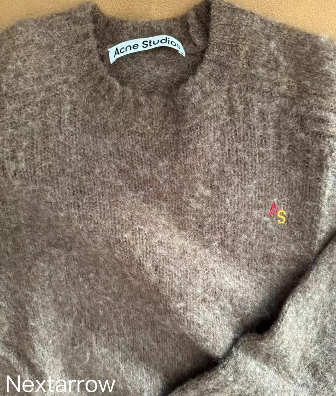 Acne Studios Acne studios Men's brown crew-neck sweater Size US S / EU 44-46 / 1 - 1 Thumbnail