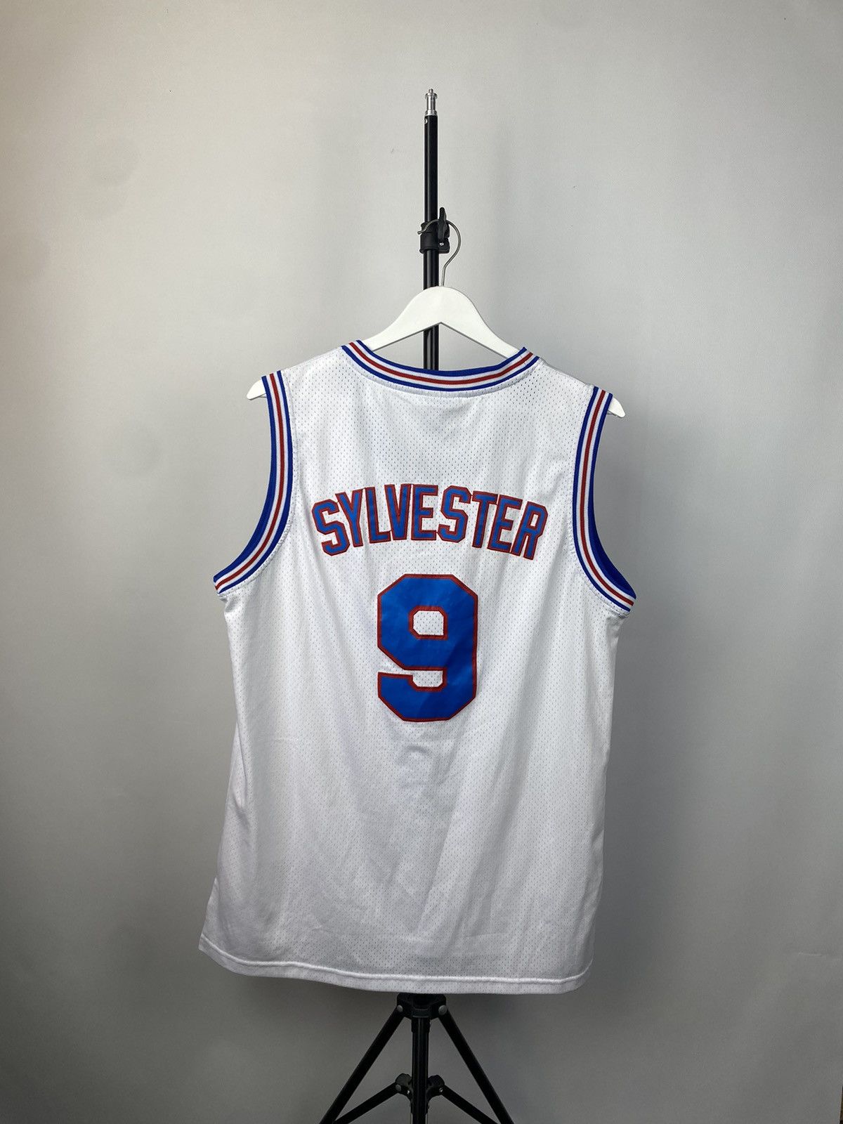 Champion × NBA 🚀Suit jersey Champion NBA 90s Tune Squad #9 SYLVESTER Size US M / EU 48-50 / 2 - 8 Thumbnail