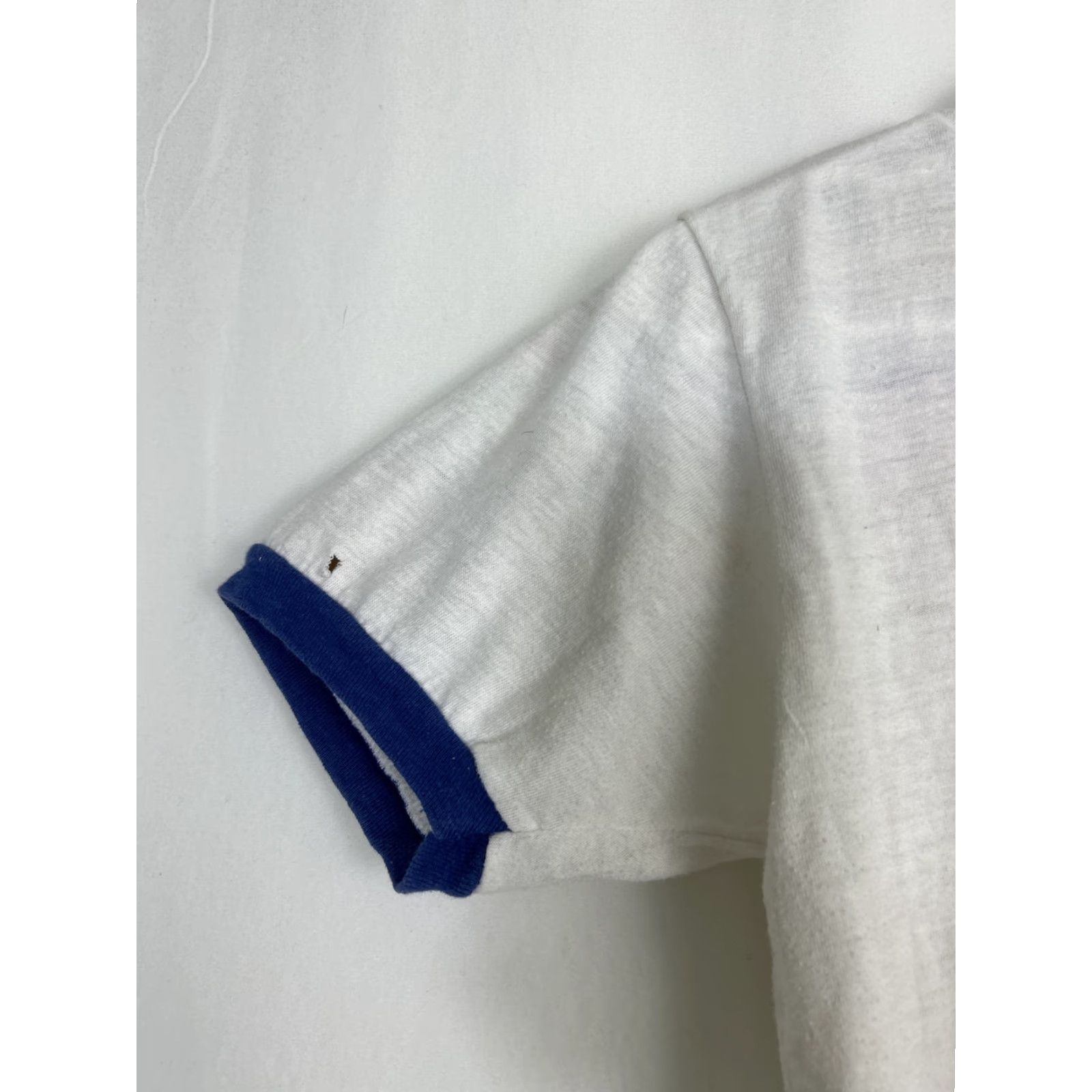 Vintage VINTAGE Short Sleeve T Shirt Creighton Army ROTC White Blue Mens S Small Single Stitch Army 90s? Size US S / EU 44-46 / 1 - 2 Thumbnail