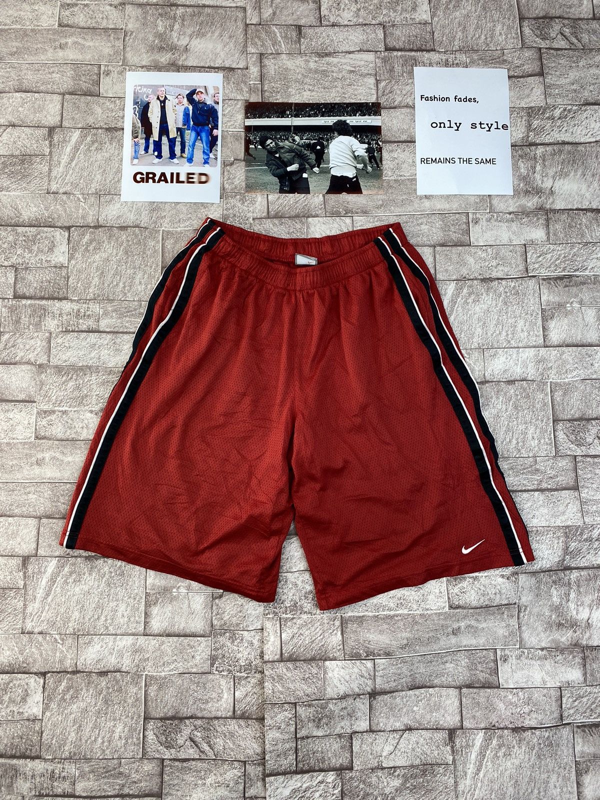 Nike × Vintage Vintage NIKE SHORTS SWOOSH Size US 32 / EU 48 - 1 Thumbnail