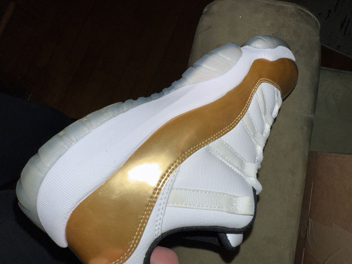 Jordan Brand Air Jordan Retro 11 Low “Closing Ceremony” EXC w/OG Box sz 9 Size US 9 / EU 42 - 13 Thumbnail