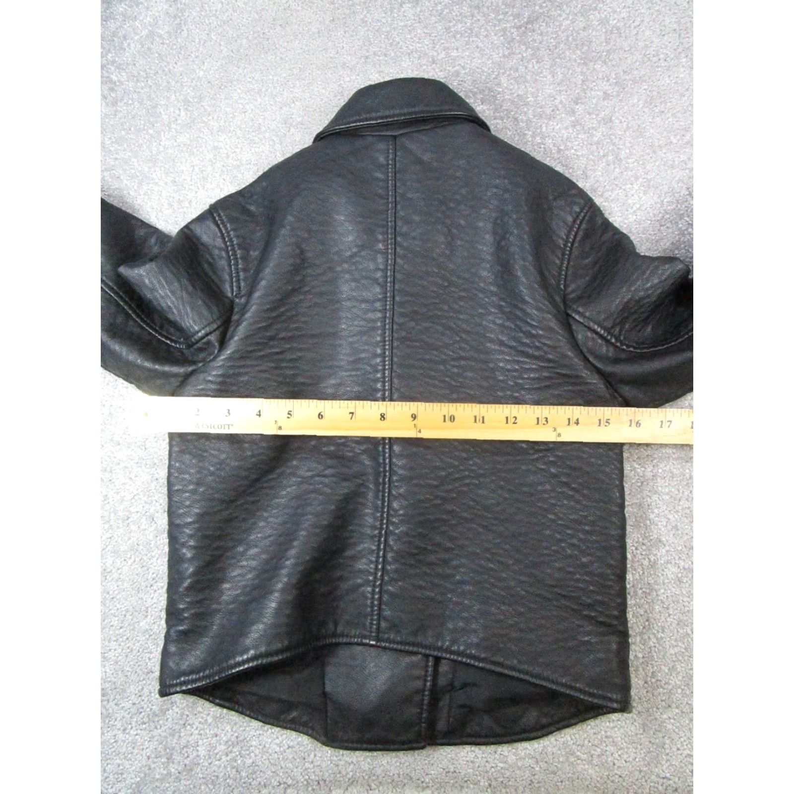 Abercrombie & Fitch Abercrombie & Fitch Jacket Womens Small Black Faux Leather Full Zip Motorcycle Jacket Womens S Black Faux Leather Full Zip Size S / US 4 / IT 40 - 5 Thumbnail