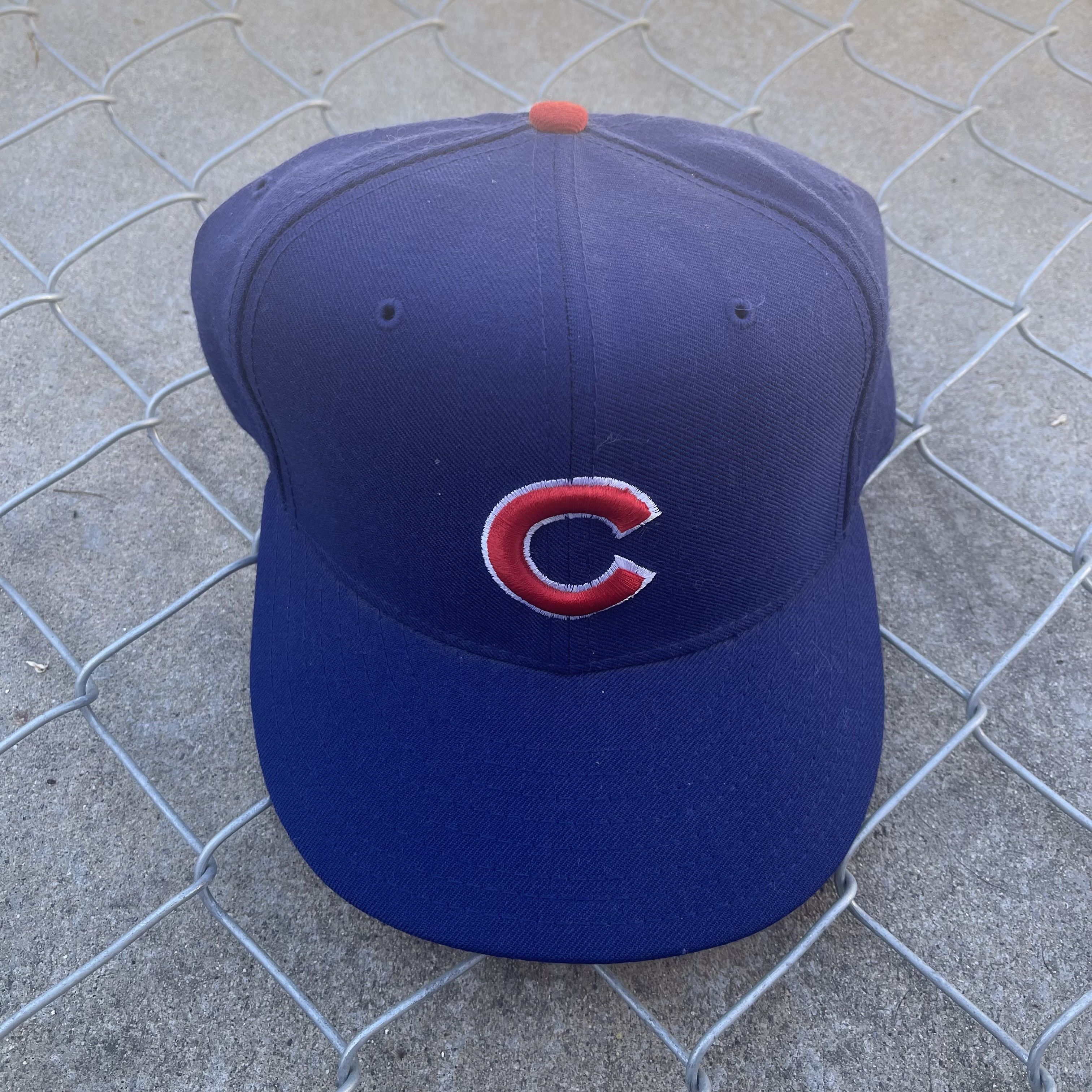 MLB × New Era × Vintage Vintage 90s New Era Chicago Cubs Fitted Hat Size ONE SIZE - 1 Thumbnail
