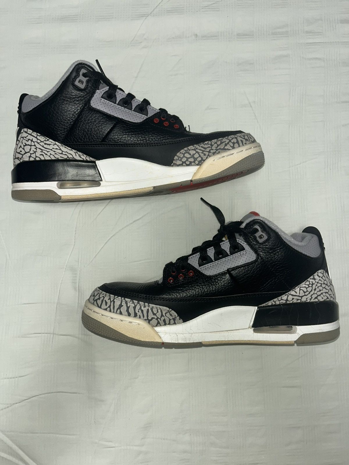 Jordan Brand Air Jordan 3 “Black Cement” 2018 Size US 9.5 / EU 42-43 - 3 Thumbnail