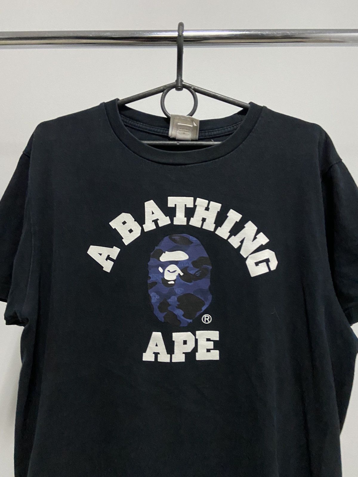 Bape Bape 1st Camo College Tee big logo Size US M / EU 48-50 / 2 - 2 Thumbnail