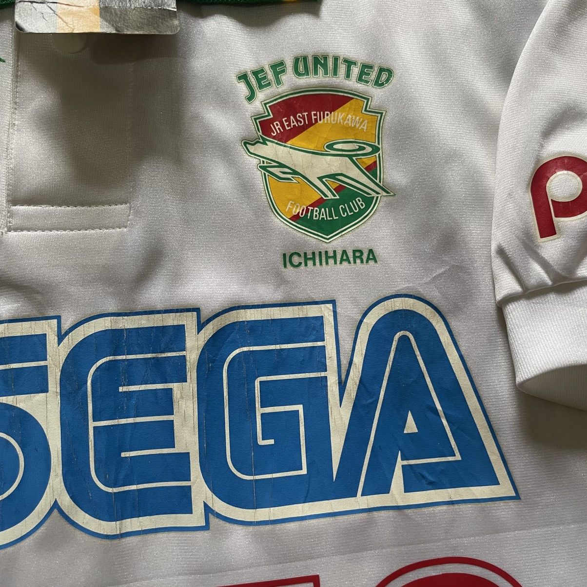Asics Asics 1993-94 Jef United Away Jersey #109/10 Size US L / EU 52-54 / 3 - 4 Thumbnail