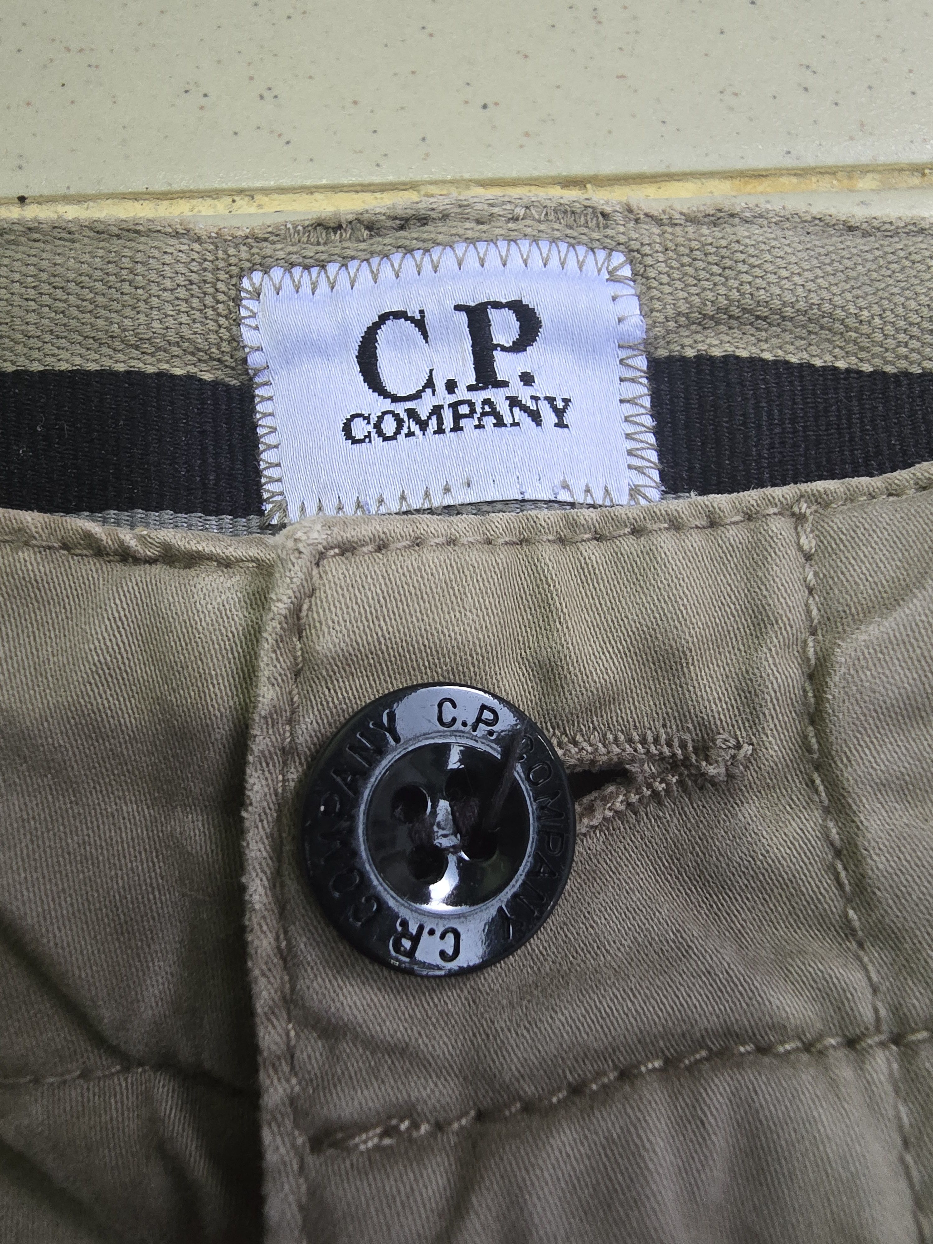C.P. Company Authentic CP Company Cargo Pants S30 Size US 30 / EU 46 - 4 Thumbnail