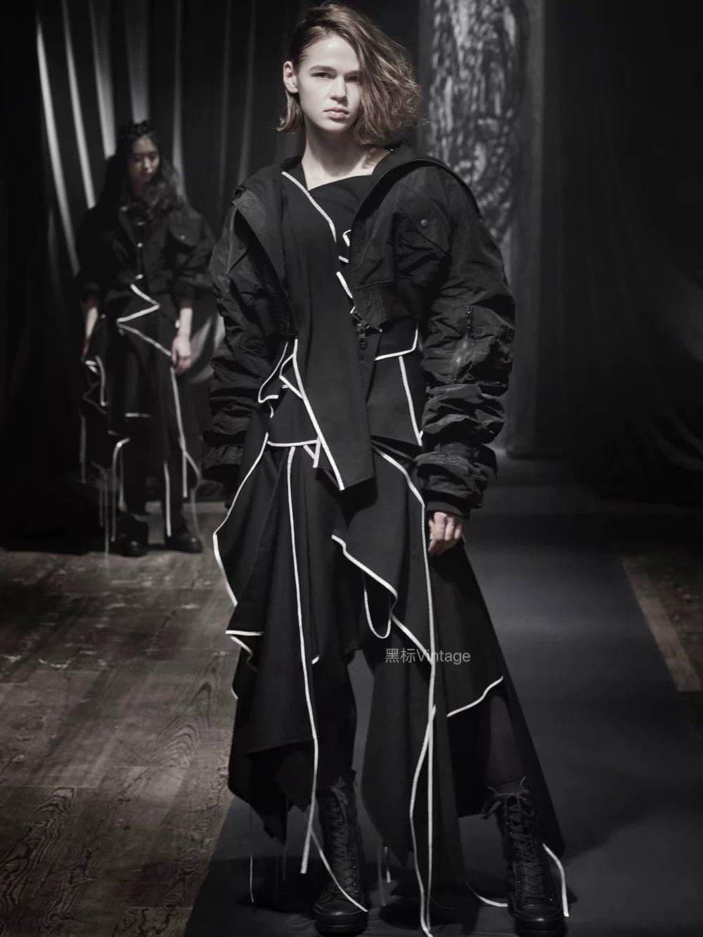 Yohji Yamamoto Yohji Yamamoto 21aw Silk Padded Zip-up Jacket Women's Size S / US 4 / IT 40 - 1 Thumbnail