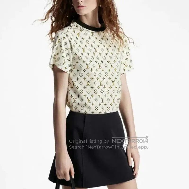 Louis Vuitton Louis Vuitton Beige Logo Women's T. Size XS / US 0-2 / IT 36-38 - 5 Thumbnail