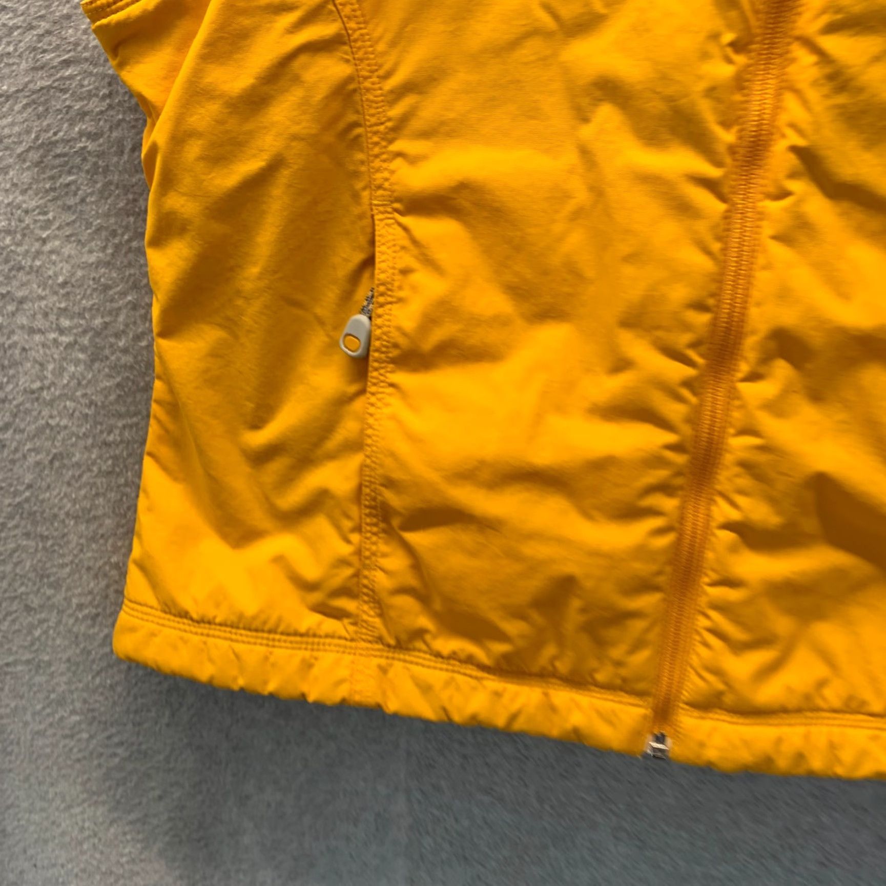 Vintage VINTAGE L.L.Bean Vest Womens Large Gold Yellow Zip Up Nylon Fleece Lined Ladies Size L / US 10 / IT 46 - 4 Thumbnail