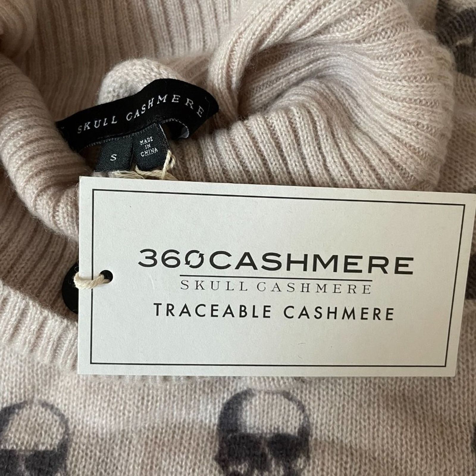 360Cashmere Miley Skull-Print Cashmere Sweater from 360 Cashmere Size S / US 4 / IT 40 - 4 Thumbnail