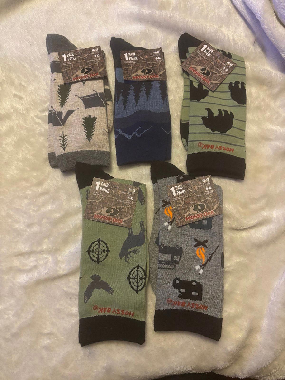 Mossy Oaks Mossy Oak Novelty Crew Socks 5 Pack Size 6-12 Bears Campfire Size ONE SIZE - 1 Thumbnail