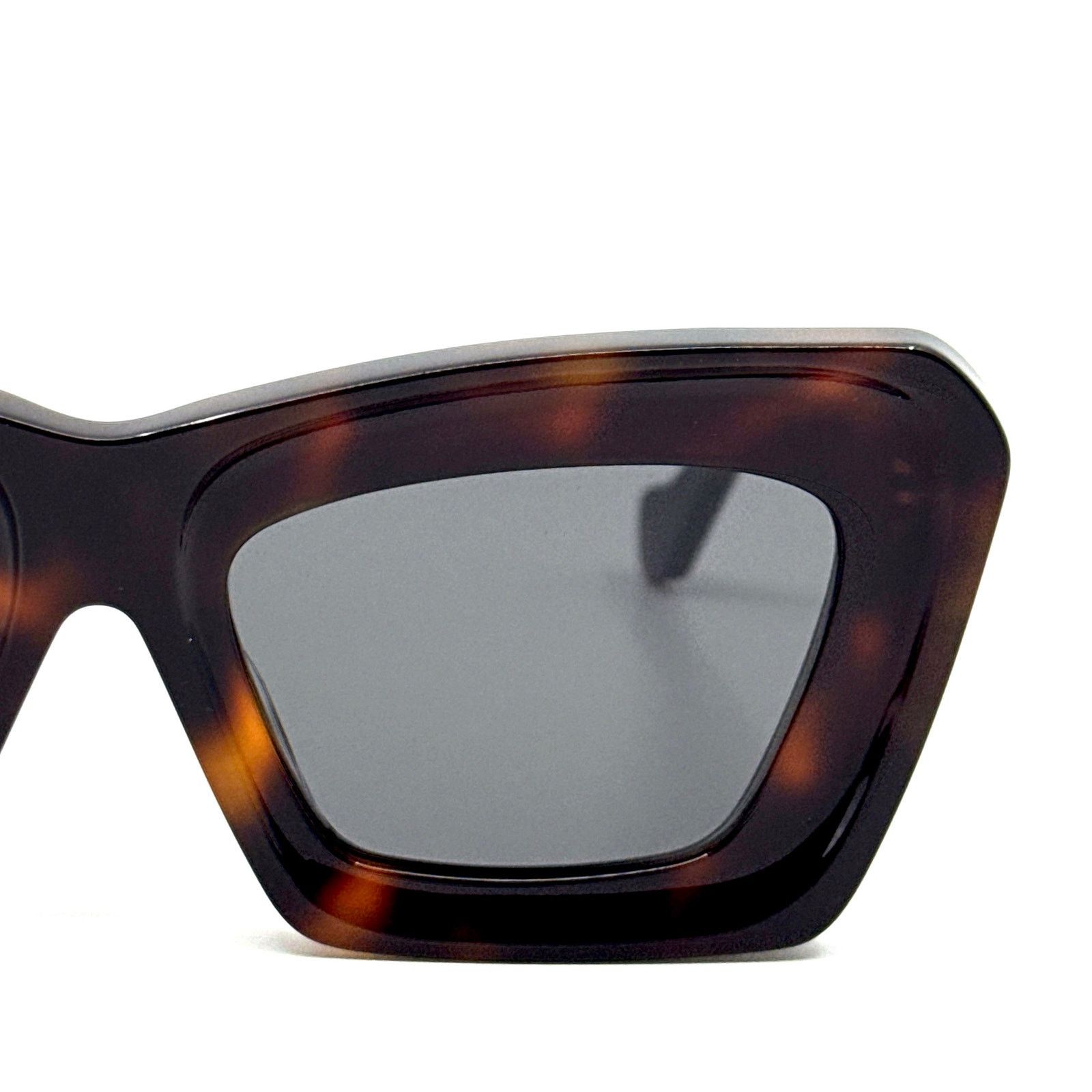Loewe New, LOEWE Sunglasses LW40145F 52A Authentic Size ONE SIZE - 5 Thumbnail