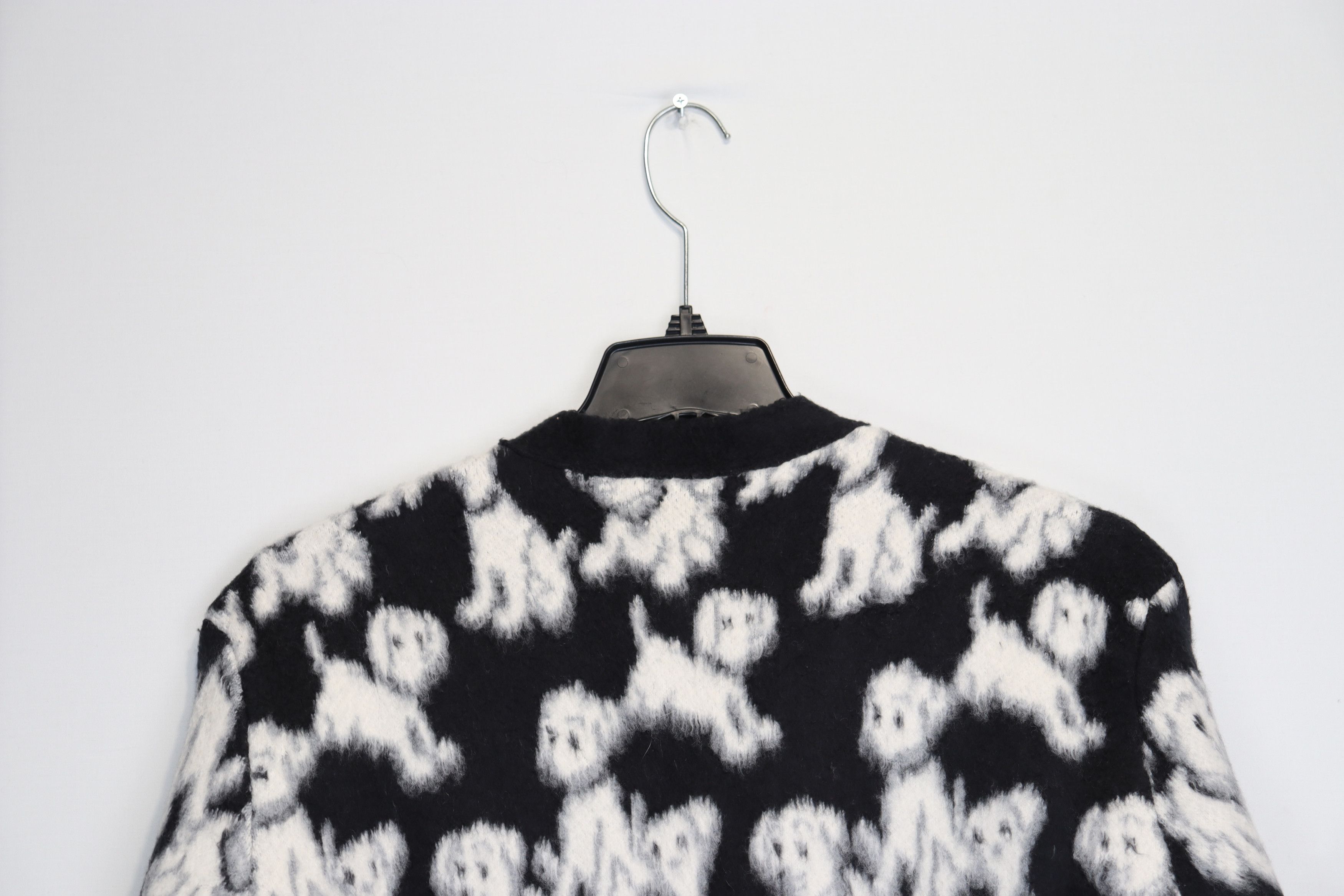 Celine o1rshd1 V Neck Puppy Cotton Blend Cardigan in White/Black Size US XXL / EU 58 / 5 - 8 Thumbnail