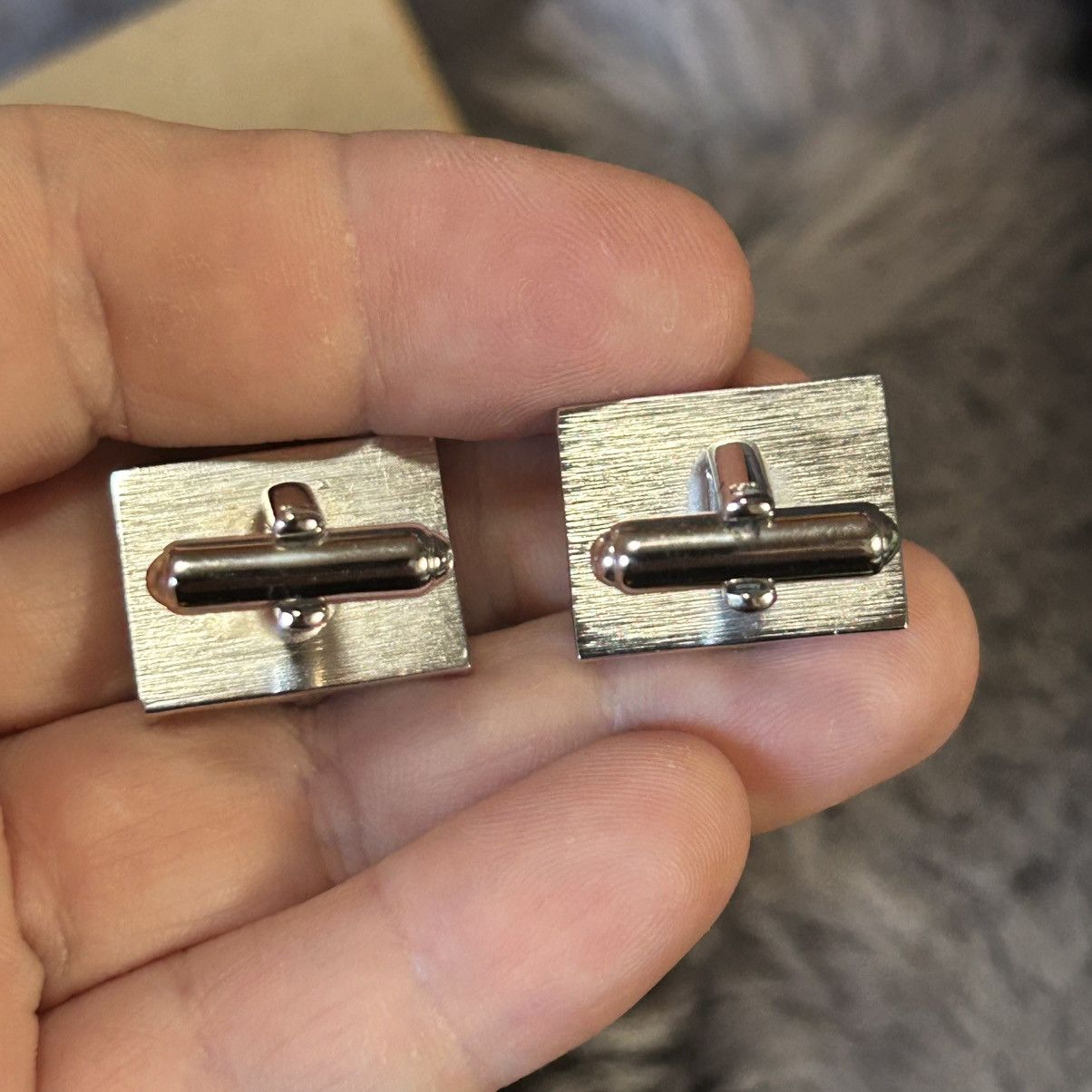 Vintage Vintage gentlemen’s smoky gray glass stone tilt cuff links Size ONE SIZE - 8 Thumbnail