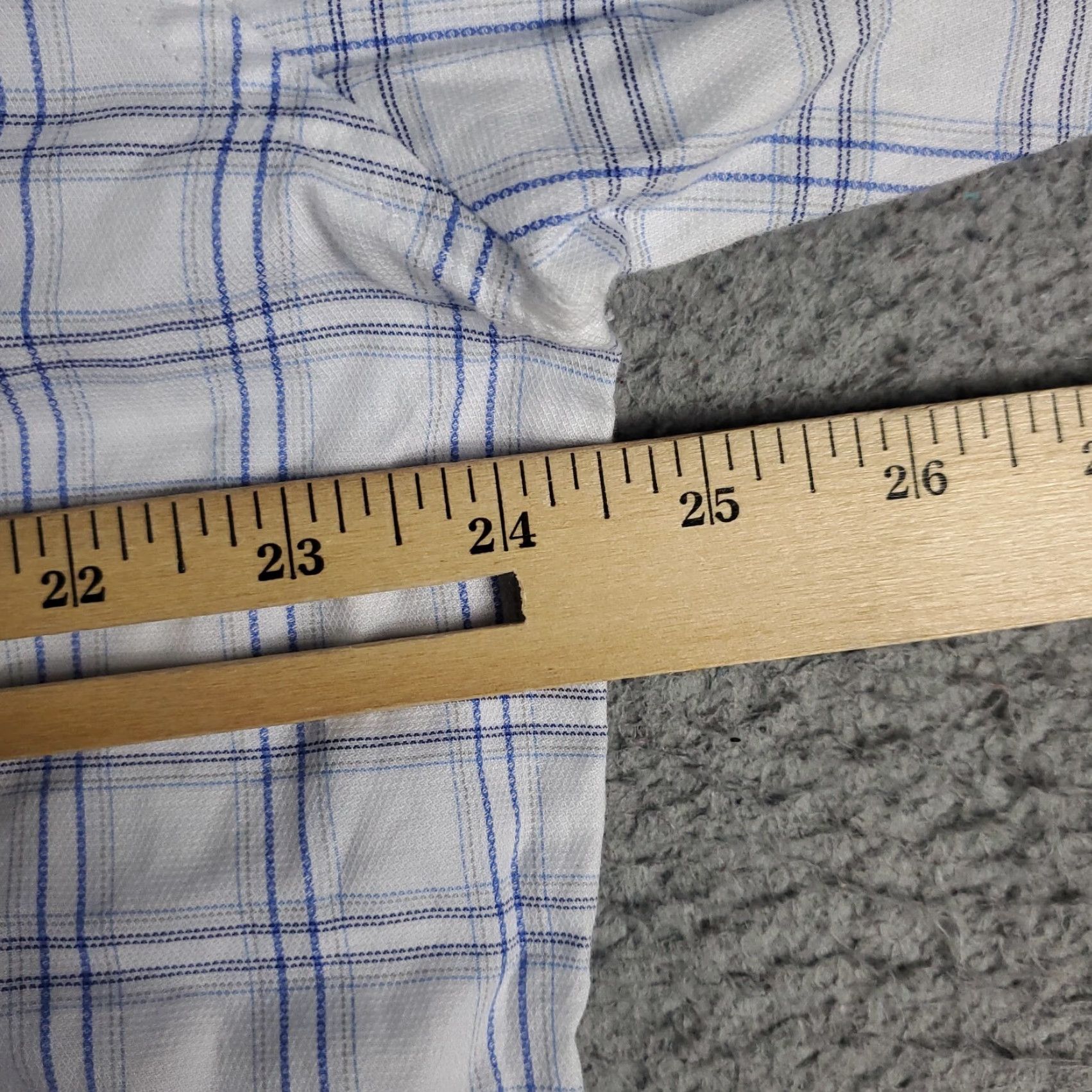 Vintage Penguin Dress Shirt Mens 17.5 Blue Plaid Long Sleeve Button Up Shirt Regular Fit Casual/Workwear Size 46R - 5 Thumbnail