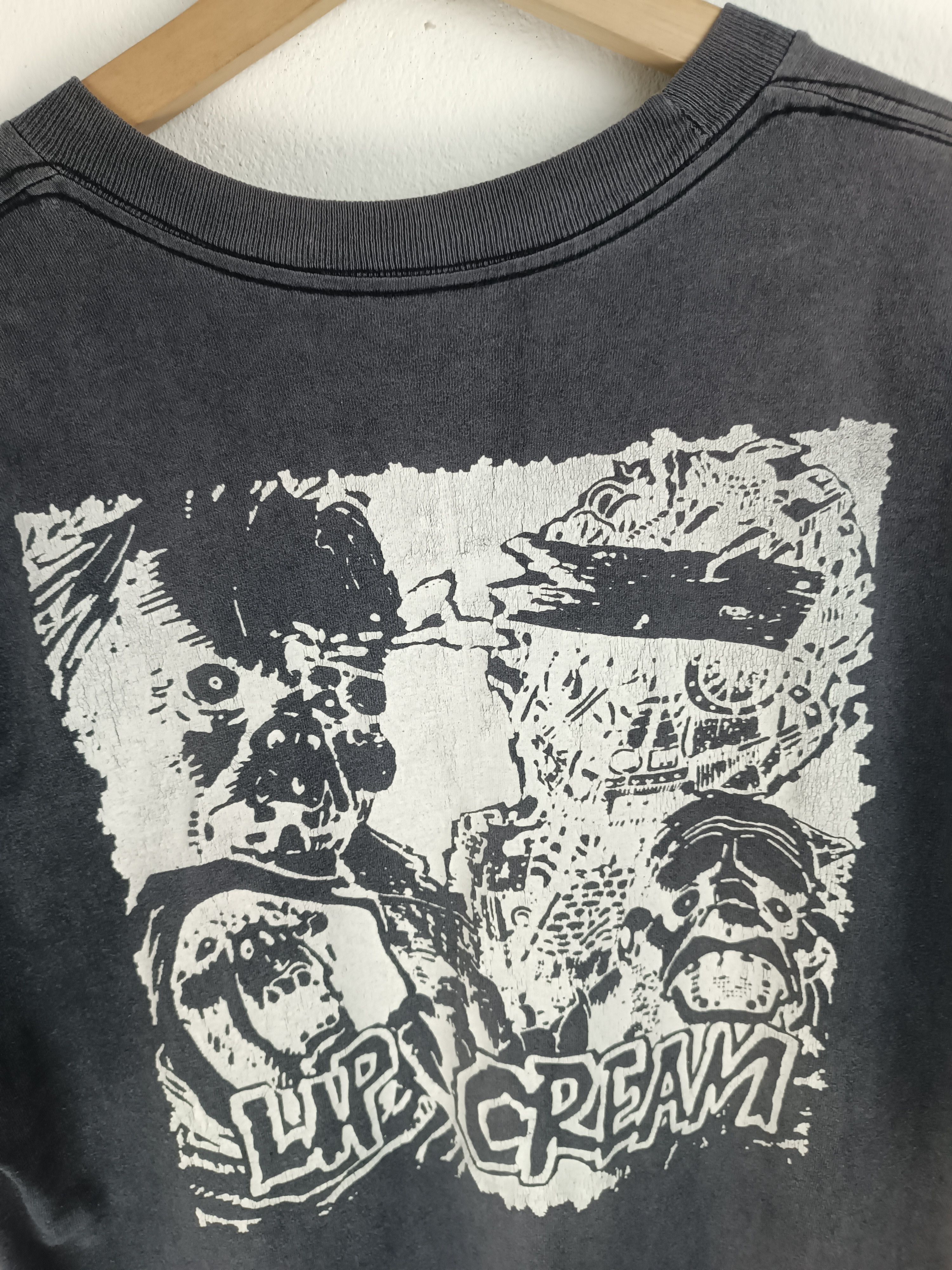 THRASHED FADED VINTAGE 90'S LIP CREAM JP THRASH HARCORE PUNK