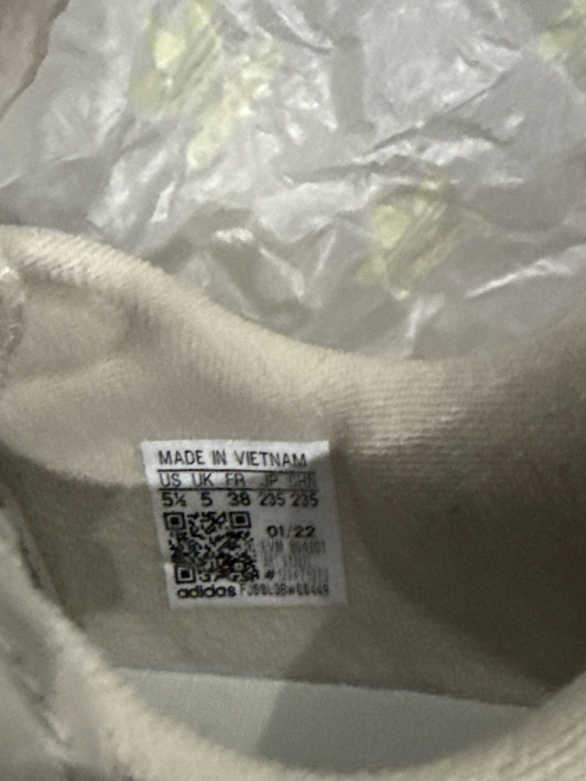 Adidas Adidas Ozweego Size US 5.5 / IT 35.5 - 7 Thumbnail