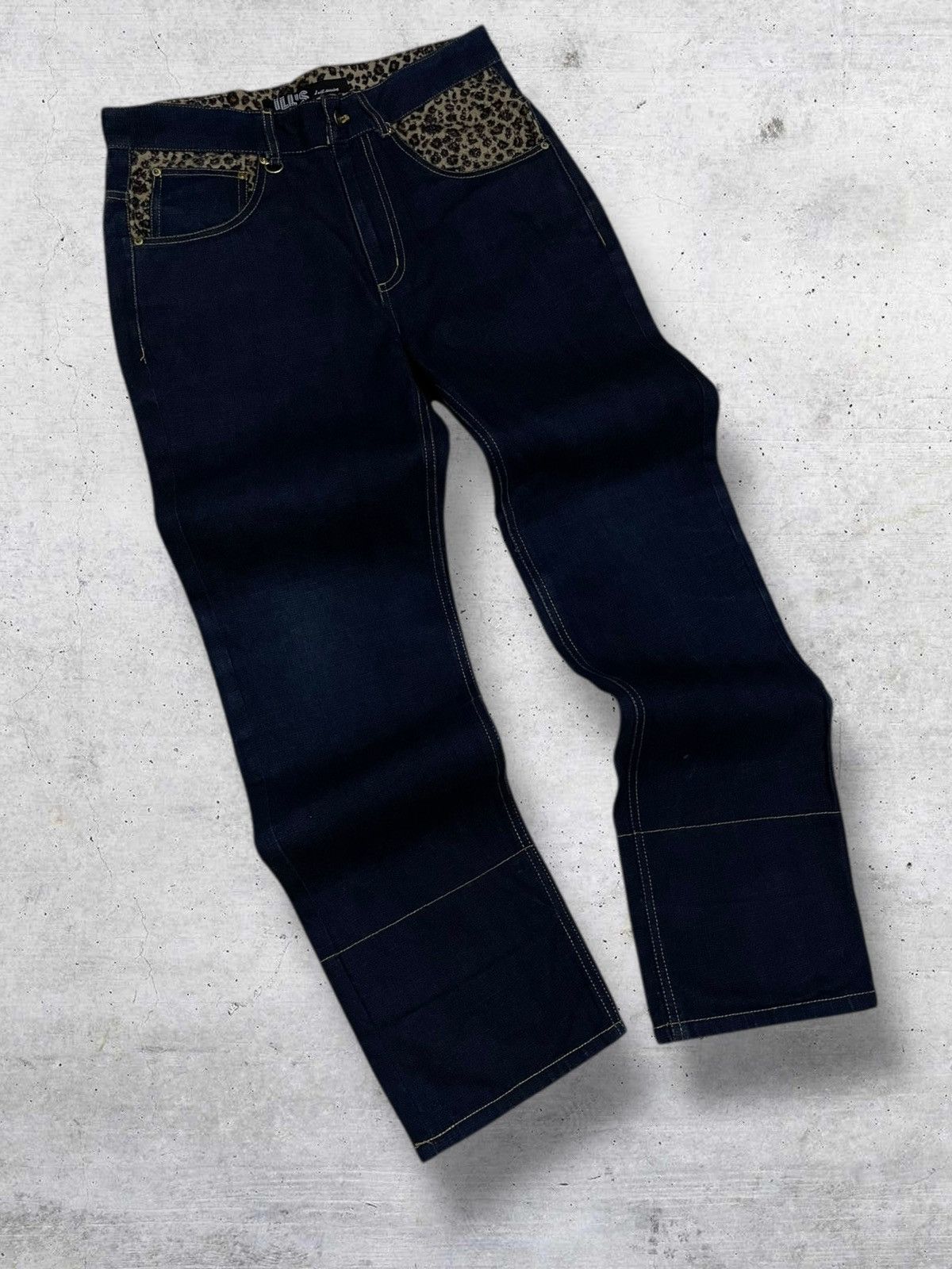 Hysteric Glamour VINTAGE ILLS GARMENTS 90S JAPAN DESIGNER LEOPARD BLEND DENIM Size US 32 / EU 48 - 2 Thumbnail