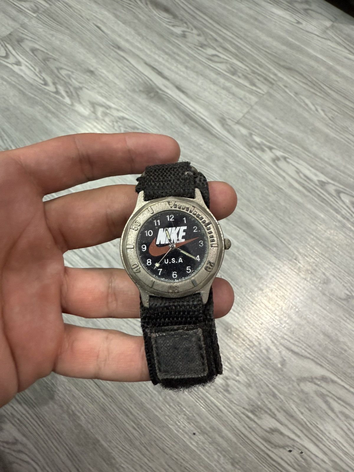 Nike 90’s NIKE RARE WATCH USA VINTAGE LOGO RETRO Size ONE SIZE - 1 Thumbnail