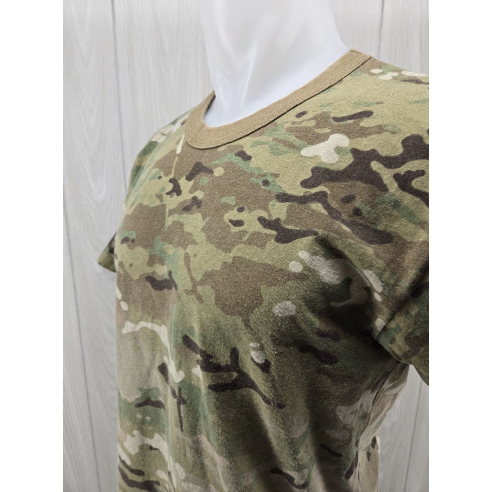 Rothco VINTAGE Rothco CAMO Short Sleeve Mens T-Shirt Made In USA Size L Size US L / EU 52-54 / 3 - 5 Thumbnail
