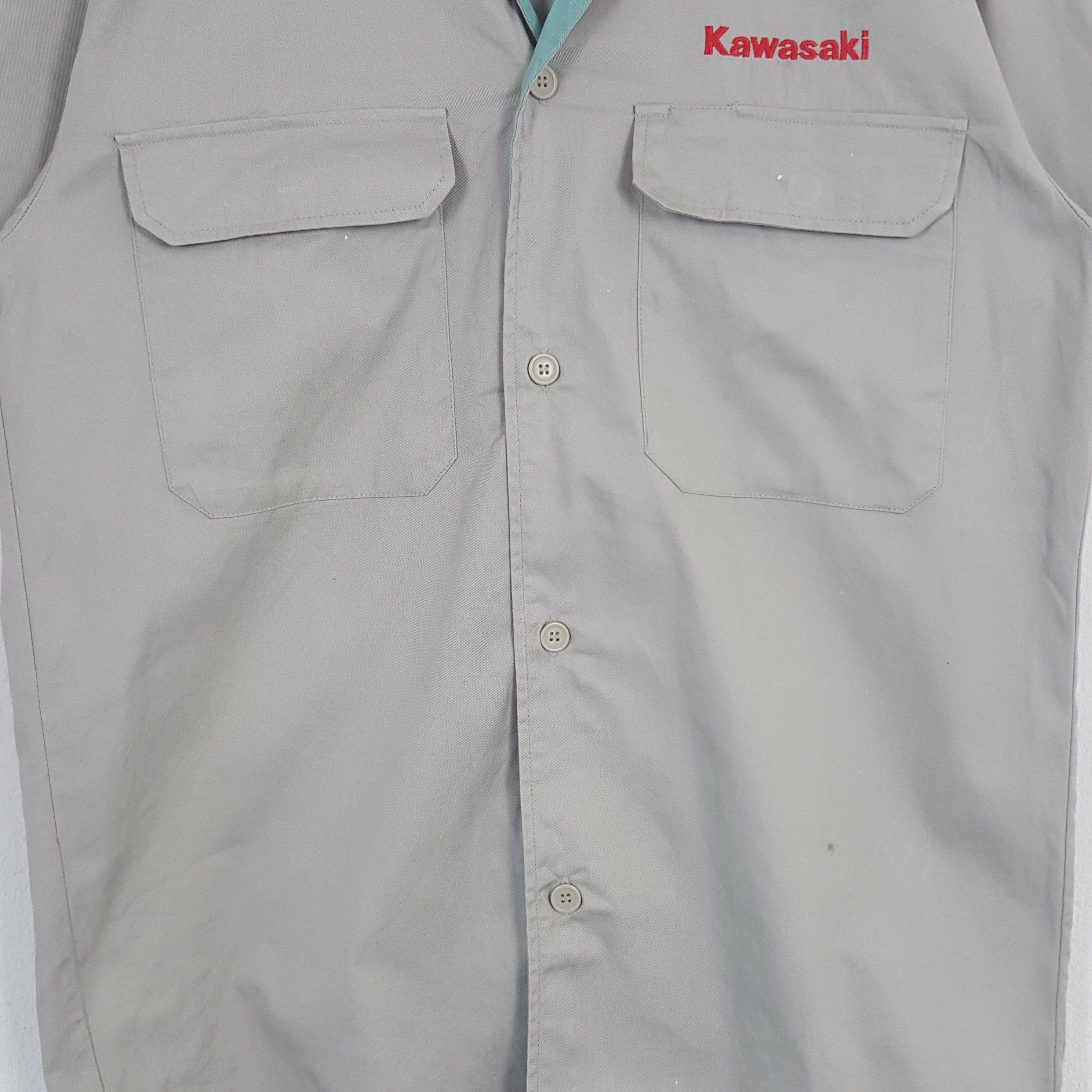 Japanese Brand Vintage Kawasaki Motorsports Racing Shirt Button up C219N55 Size US L / EU 52-54 / 3 - 2 Thumbnail