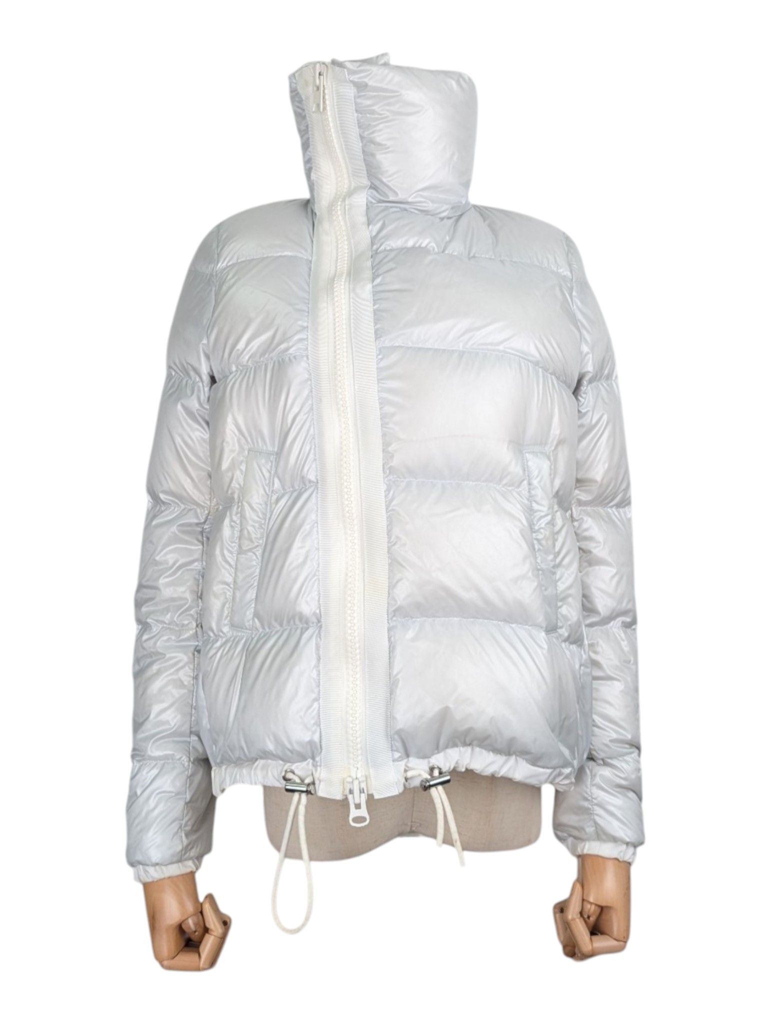 Sacai Sacai Luck Pearl White Down Puffer Jacket Size S / US 4 / IT 40 - 1 Thumbnail