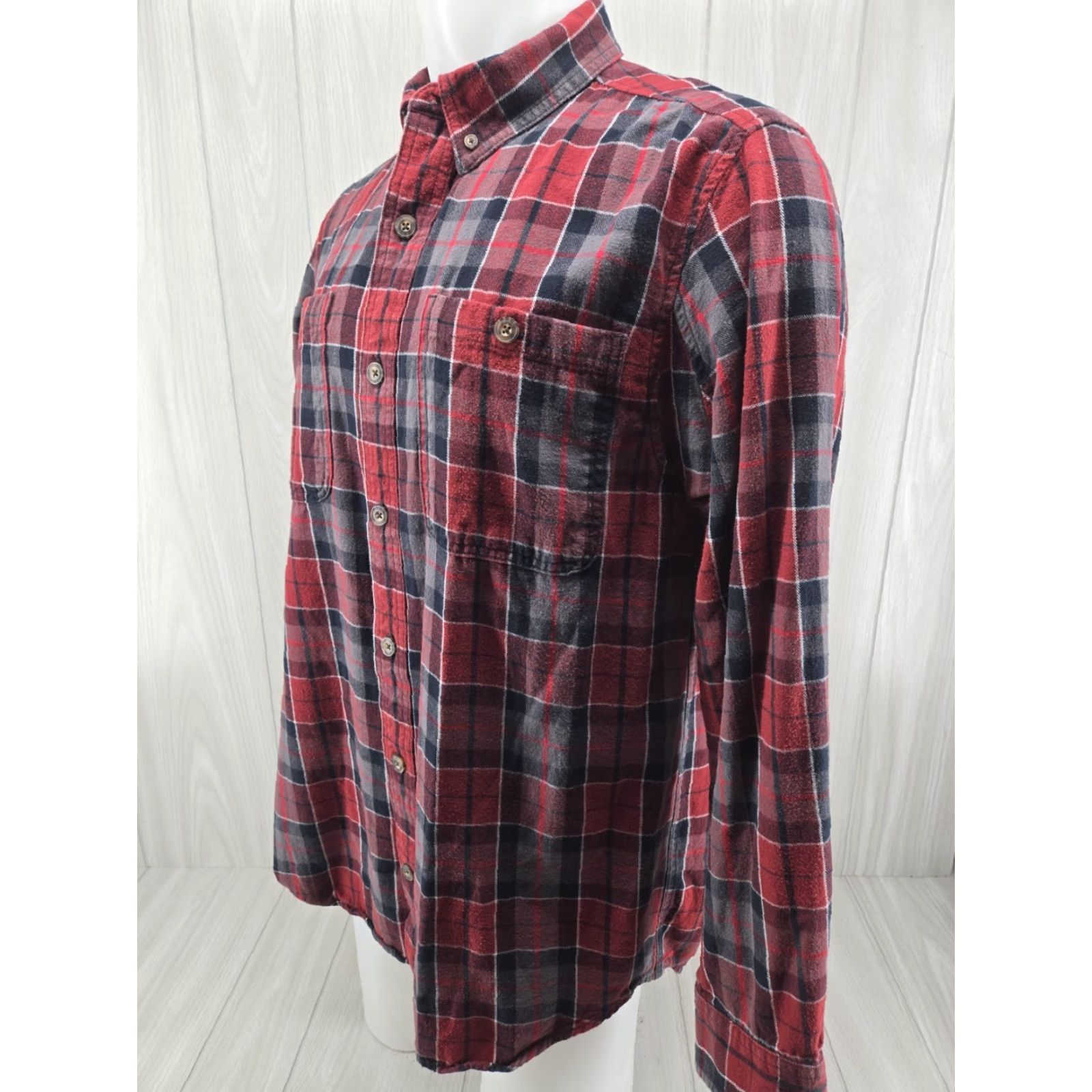 CO Duluth Trading Co Heavy Flannel Shirt Mens Large Red Black Plaid Shirt Size US L / EU 52-54 / 3 - 3 Thumbnail