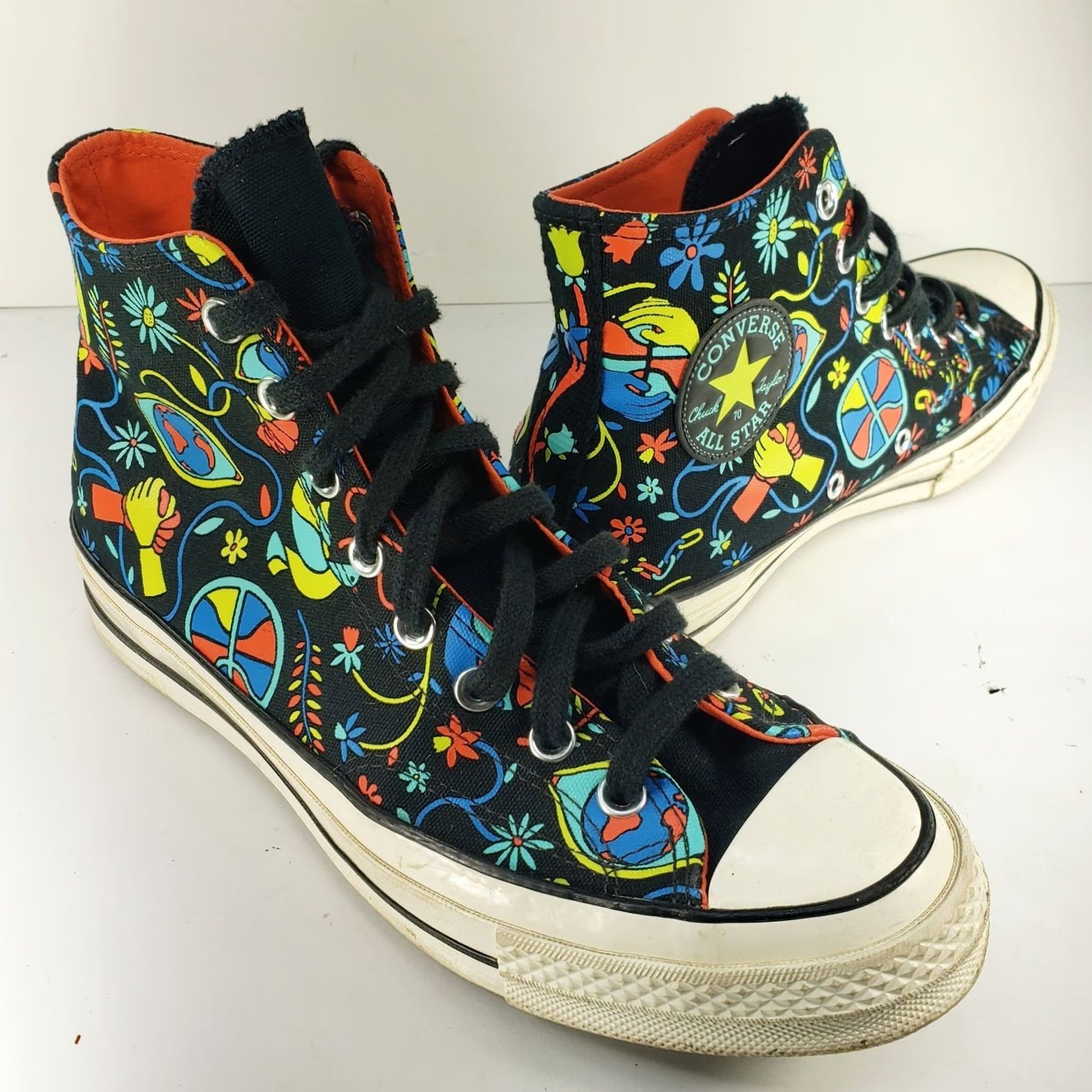 Converse Converse Chuck Taylor All Star Multicolor Flowers Peace Basketball High Top Mens Womens 8.5 10.5 Size 42 10.5 US EU UK Canvas Sneaker Size US 11 / EU 44 - 2 Thumbnail
