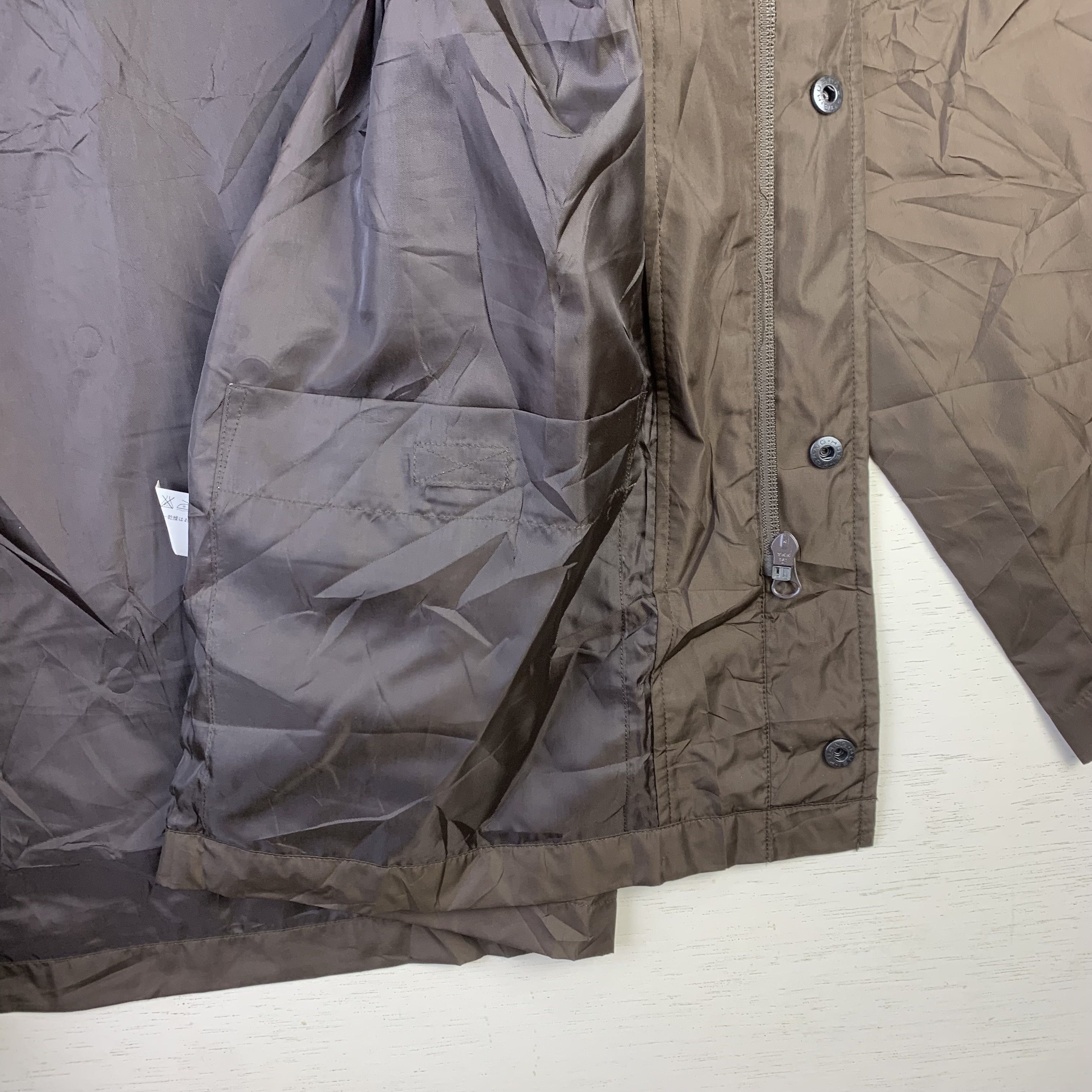 Uniqlo Vintage Uniqlo Jacket M Oversized Brown Size US M / EU 48-50 / 2 - 8 Thumbnail