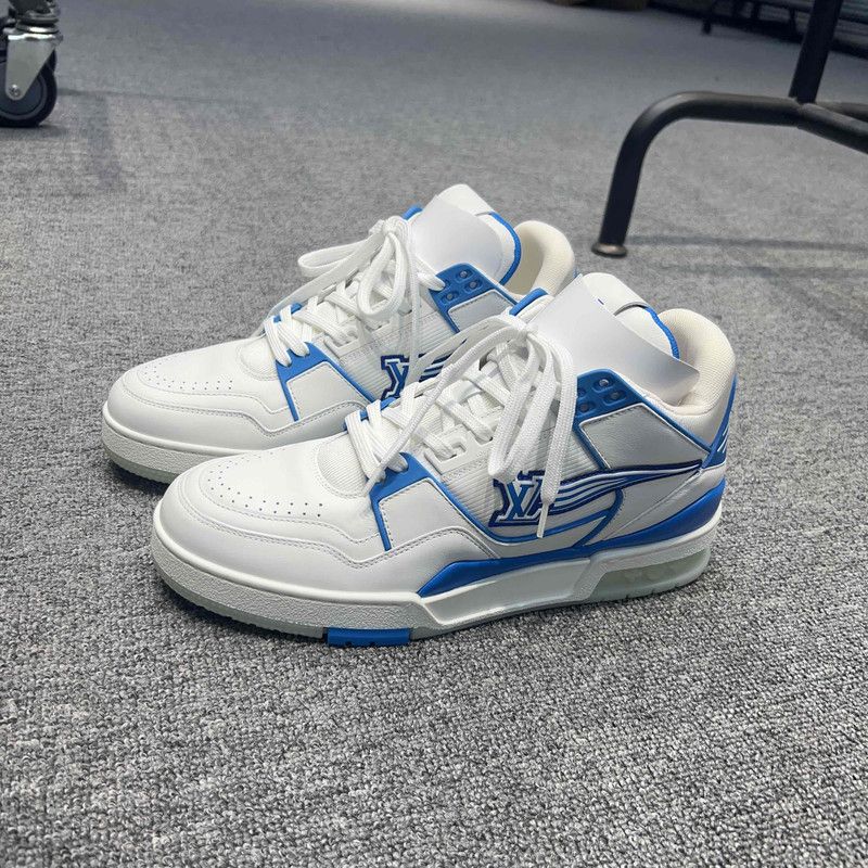 Louis Vuitton Louis Vuitton Trainer Low-Top Sneakers for Men 0079 Size US 8 / EU 41 - 1 Thumbnail