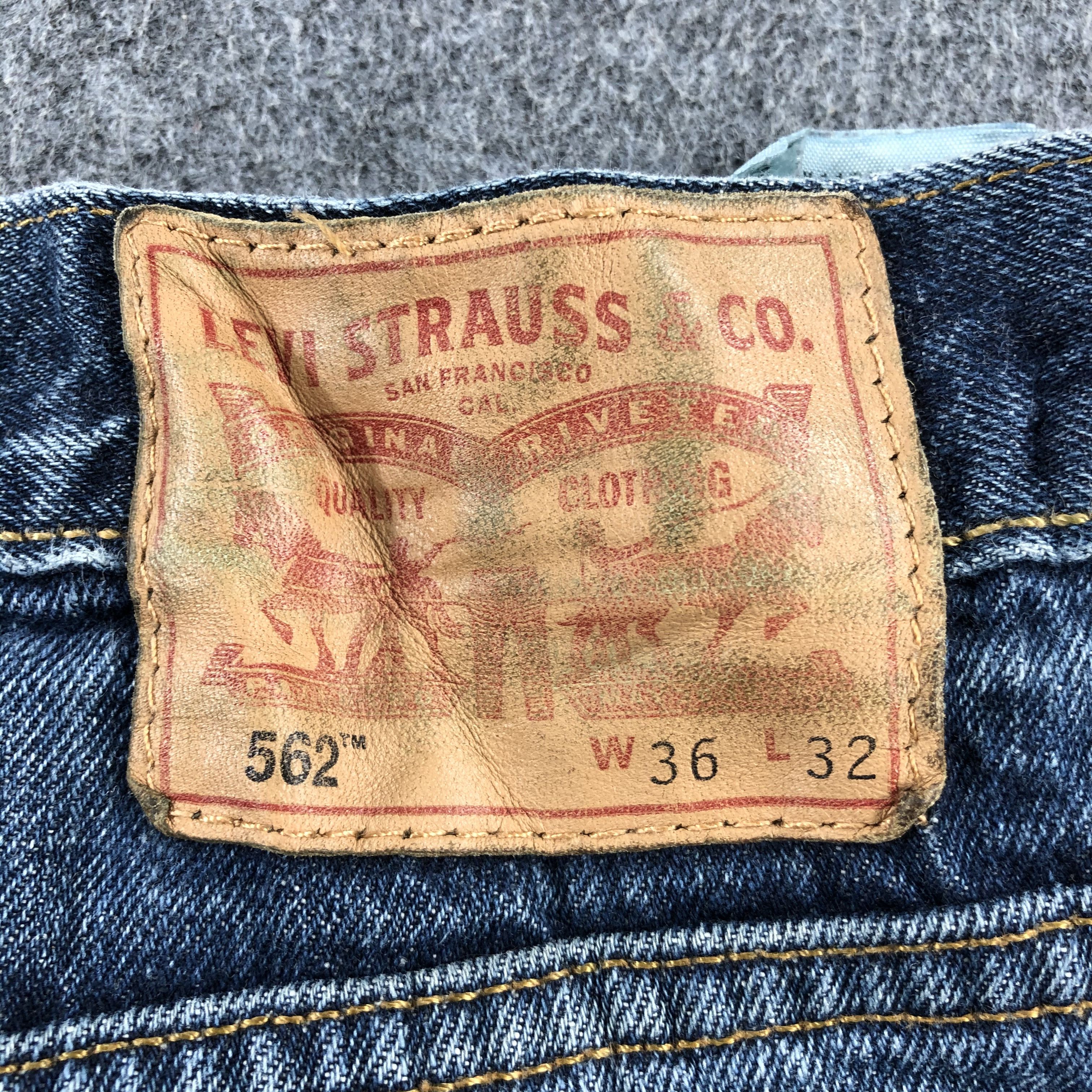 Levi's Vintage Blue Wash Levis 562 Jeans-J2584 Size US 37 - 5 Thumbnail