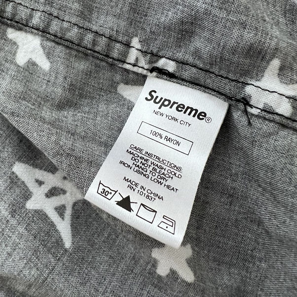 Supreme supreme daniel johnston stars rayon devil shirt button up Size US M / EU 48-50 / 2 - 4 Thumbnail