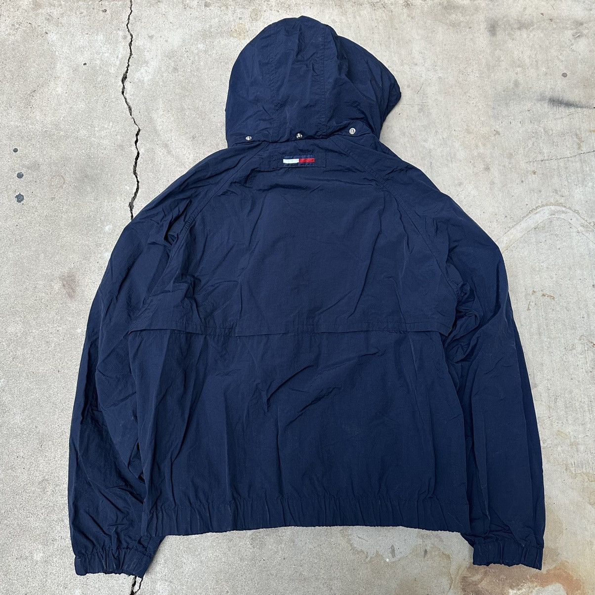 Tommy Hilfiger Vintage Tommy Hilfiger Windbreaker Size US XL / EU 56 / 4 - 2 Thumbnail