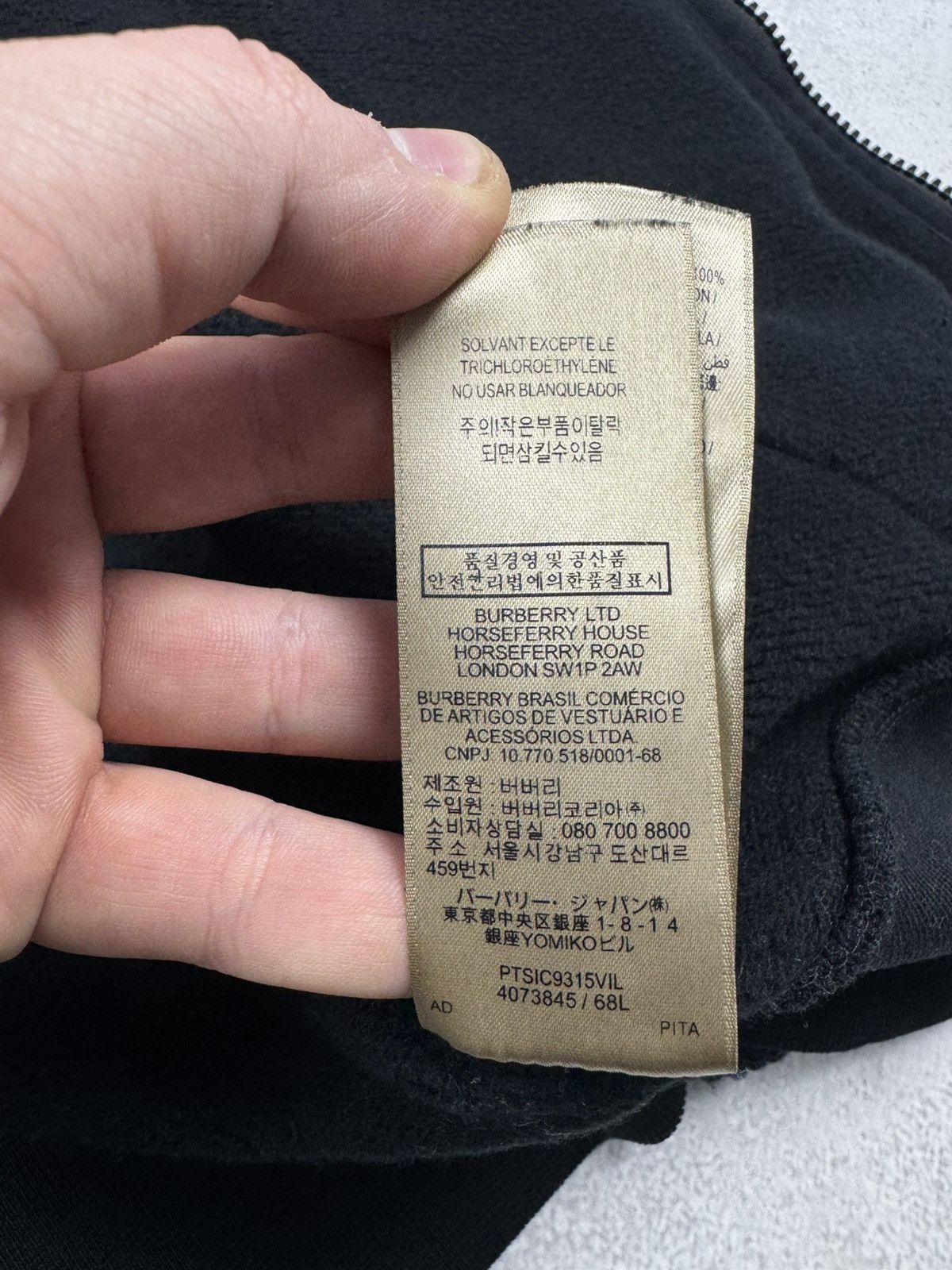Burberry Vintage Burberry London England Black Zip Hoodie Logo Size US M / EU 48-50 / 2 - 15 Thumbnail