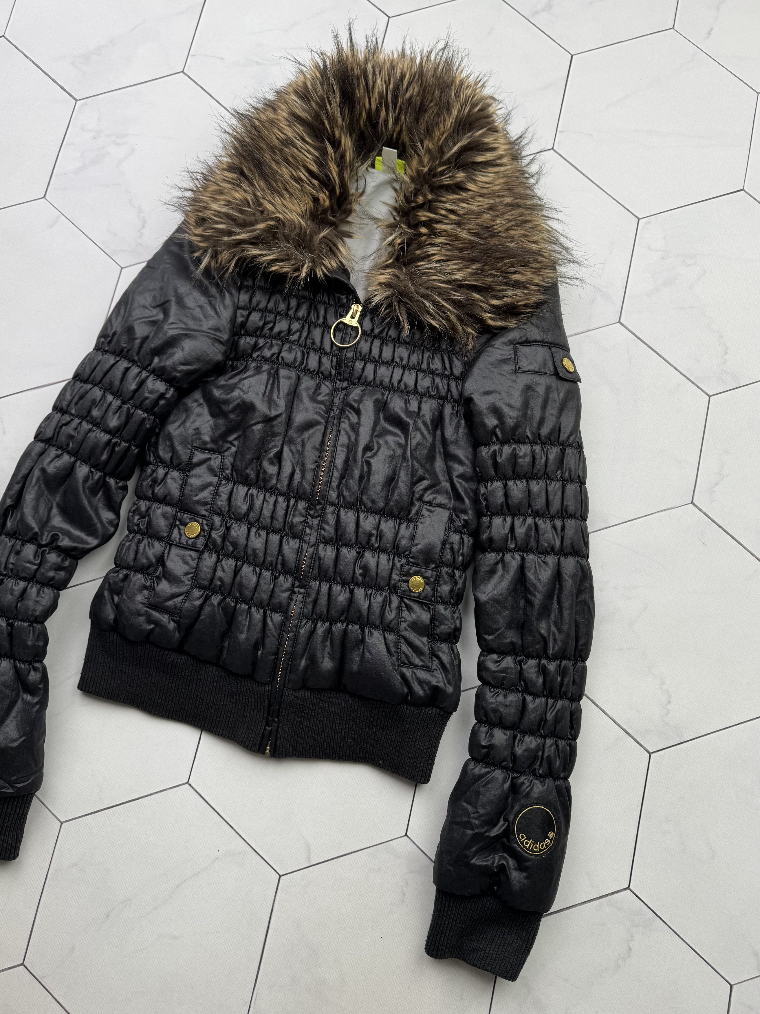 Adidas Adidas Neo Vintage Cropped Jacket With Faux Fur Neck (B203) Size XS / US 0-2 / IT 36-38 - 3 Thumbnail