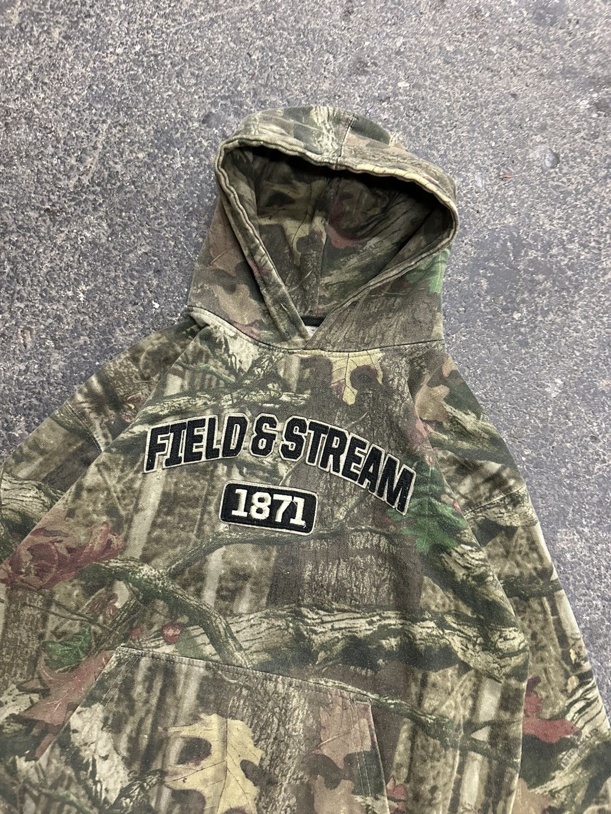 Realtree × Vintage Y2K field and stream realtree camo hoodie Size US M / EU 48-50 / 2 - 5 Thumbnail