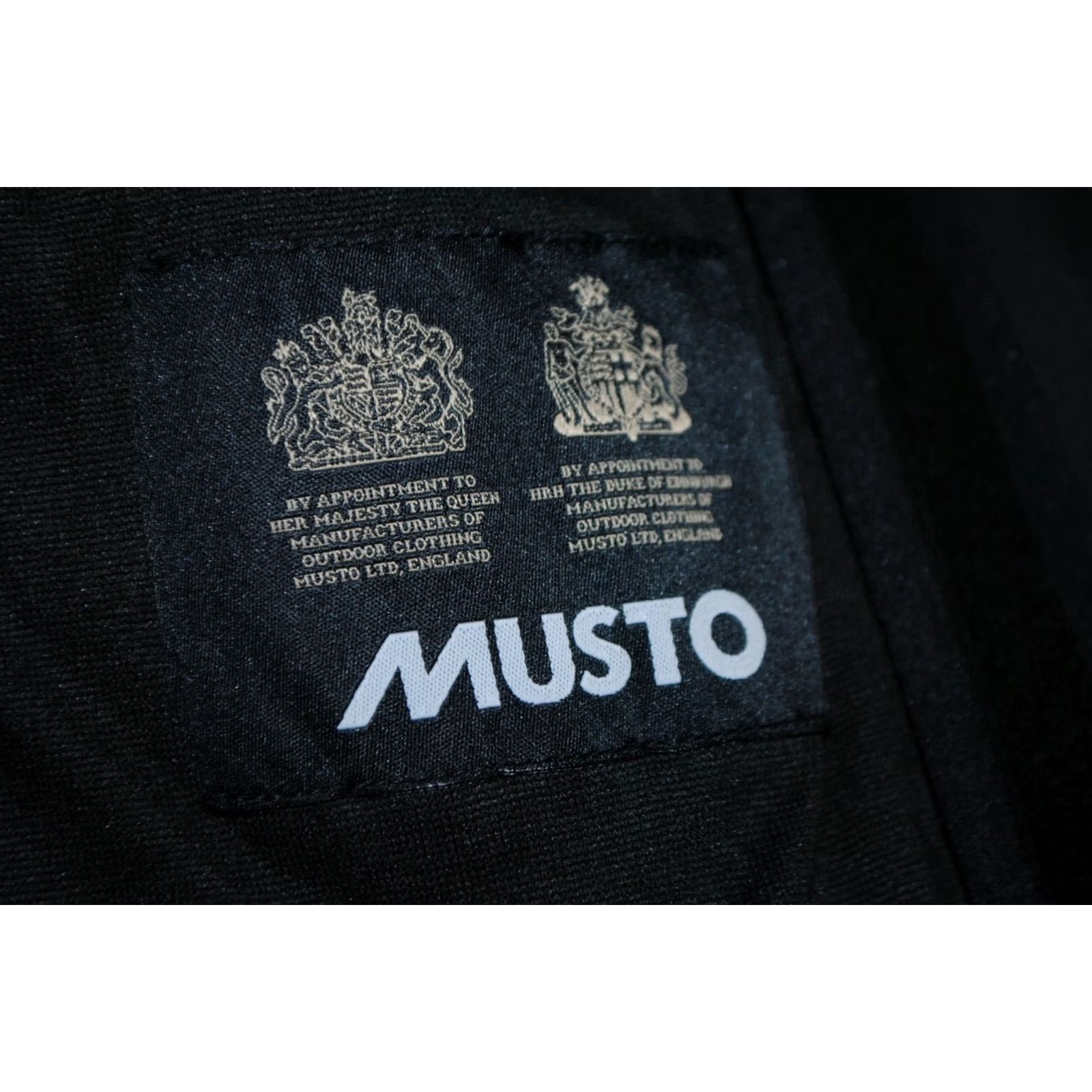 Musto WOMENS MUSTO EVOLUTION WINDBREAKER JACKET TOP ZIP BLACK SIZE 12 US 8 EUR 40 SHIRT Size M / US 6-8 / IT 42-44 - 5 Thumbnail